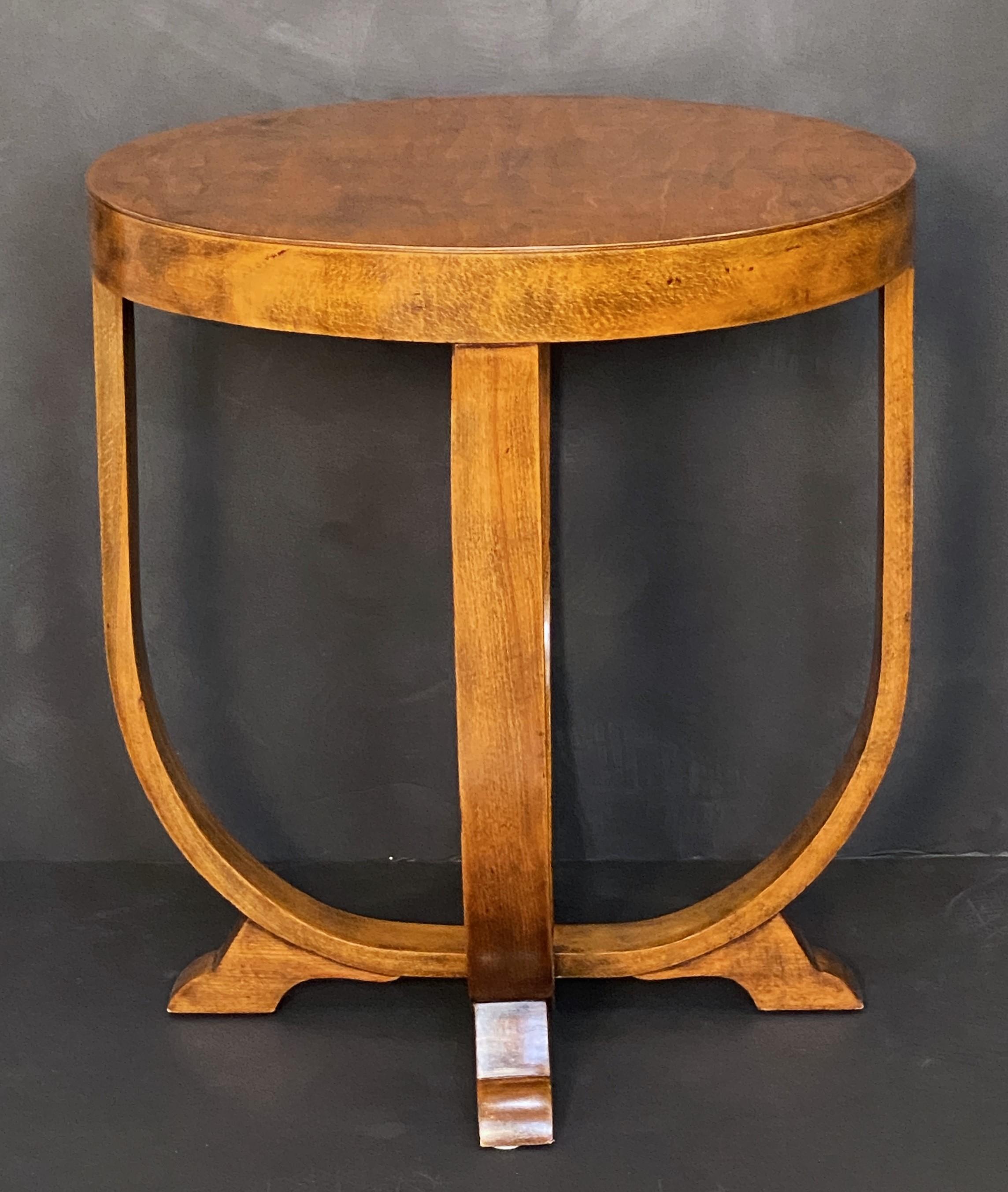 Art Deco Round Occasional Table of Red Beech from Italy In Good Condition For Sale In Austin, TX