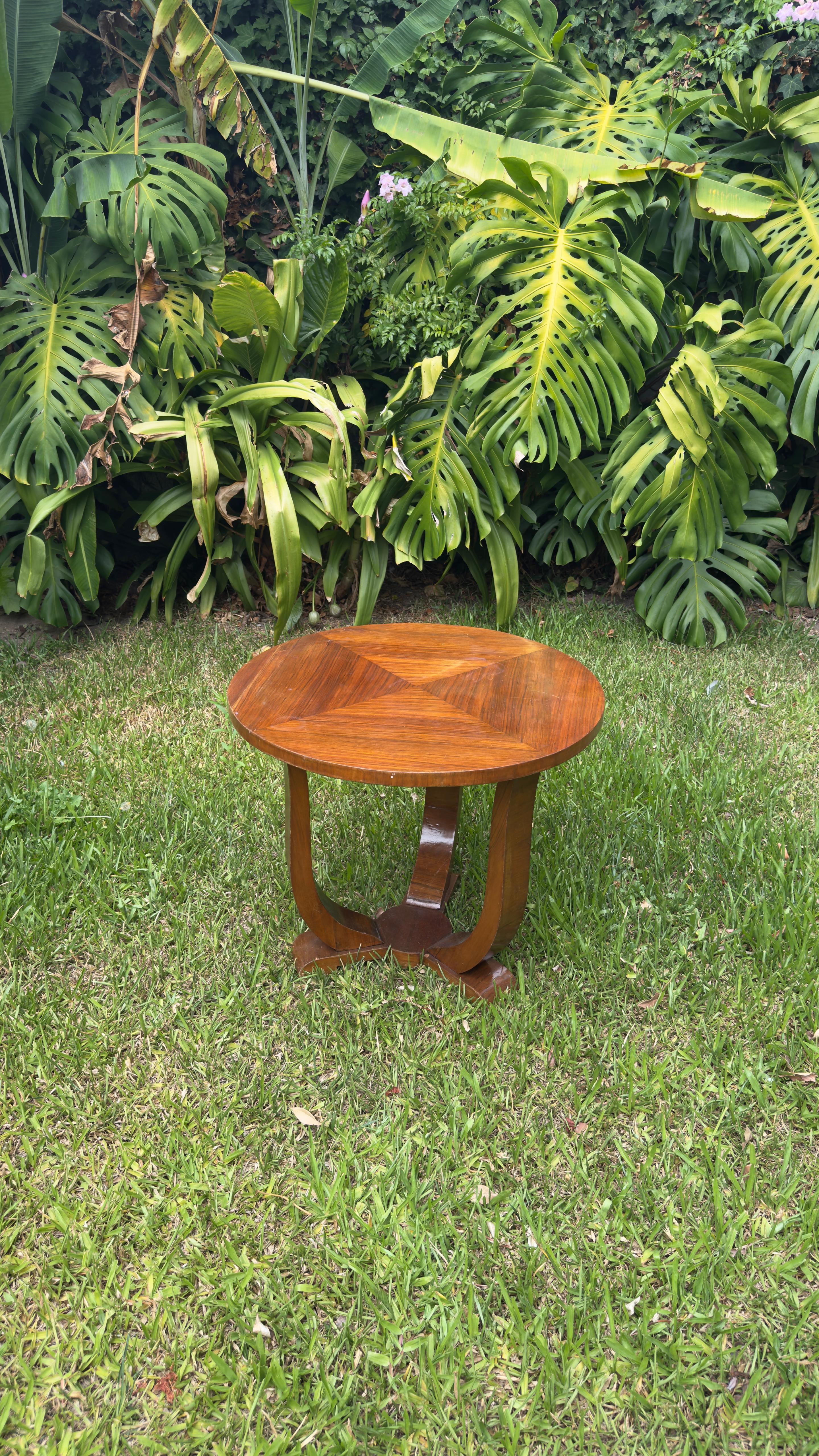 Table à piédestal rond Art Déco, France, 1930 en vente 5