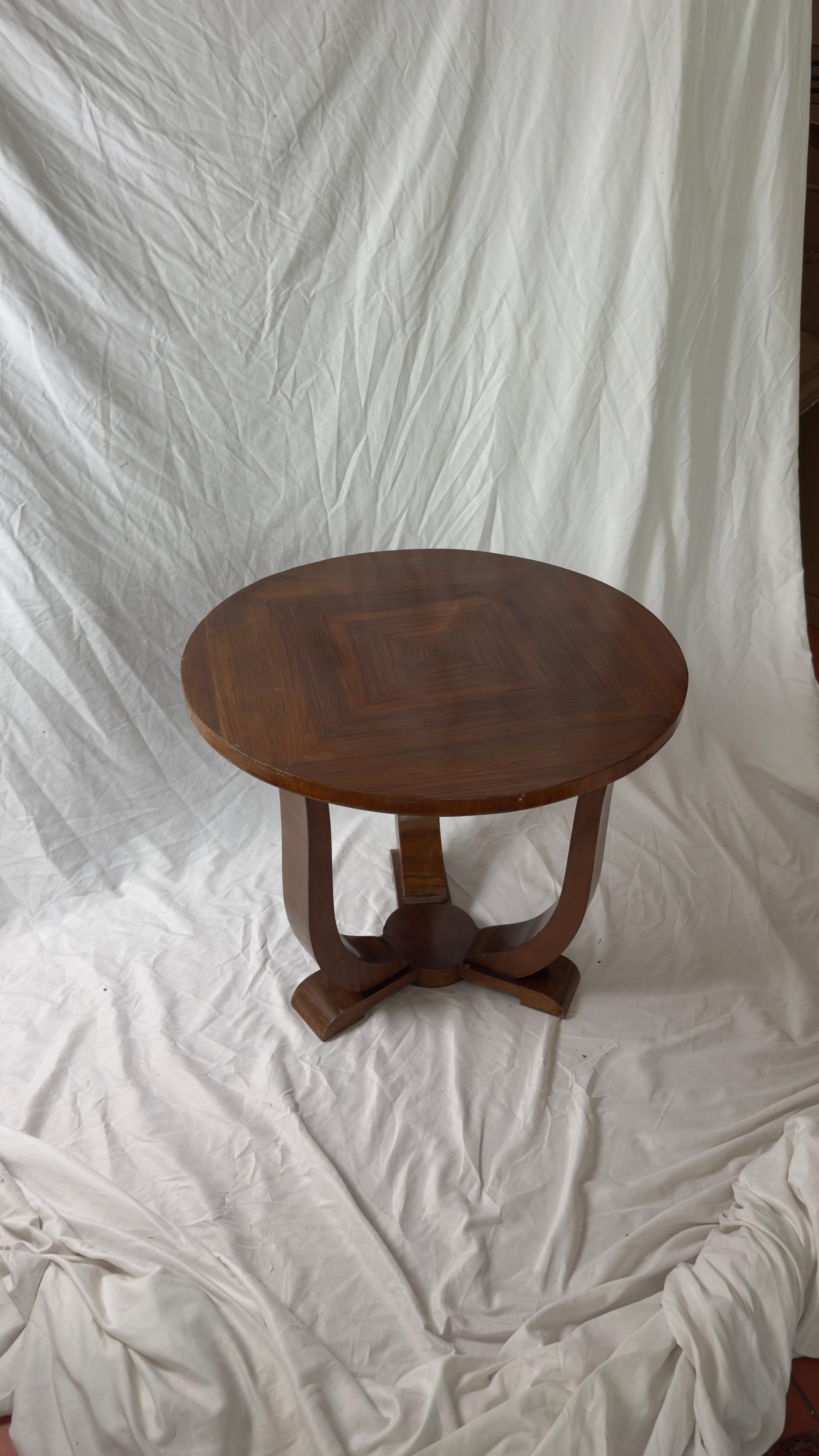 Table à piédestal rond Art Déco, France, 1930 Bon état - En vente à Lisbon, PT