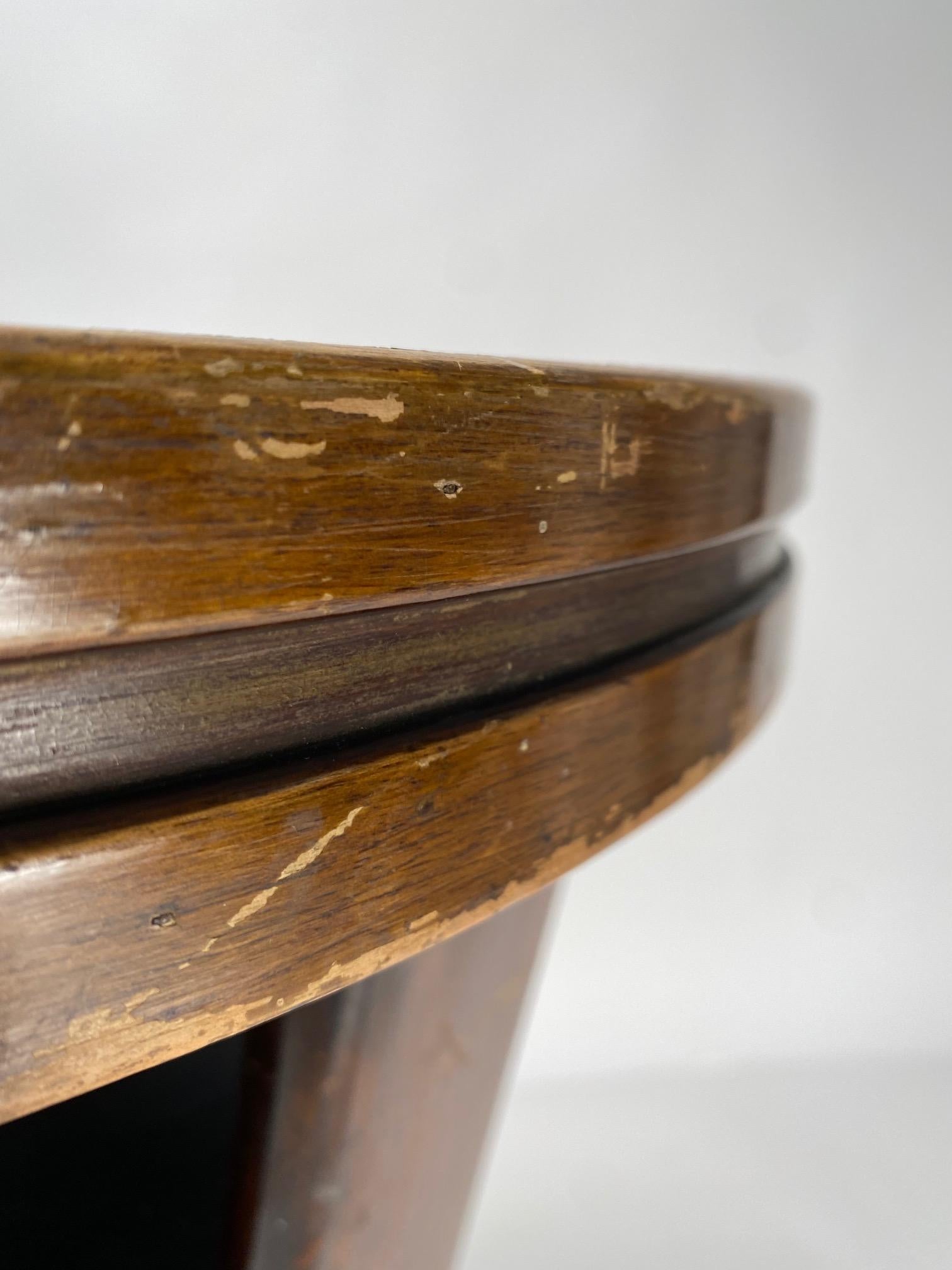 Milieu du XXe siècle Table ronde Art déco en bois et métal, Italie, années 1930 en vente