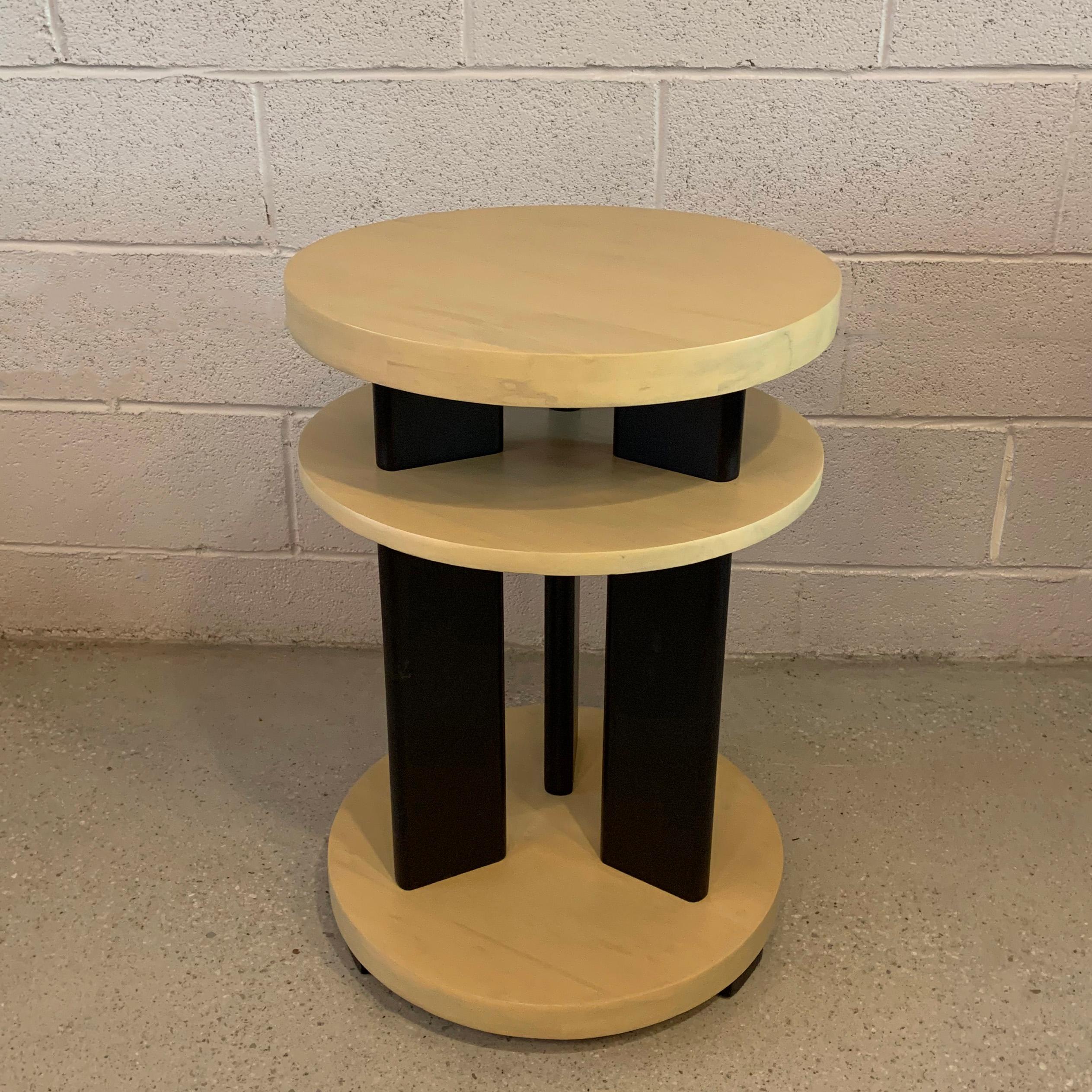 round tiered table
