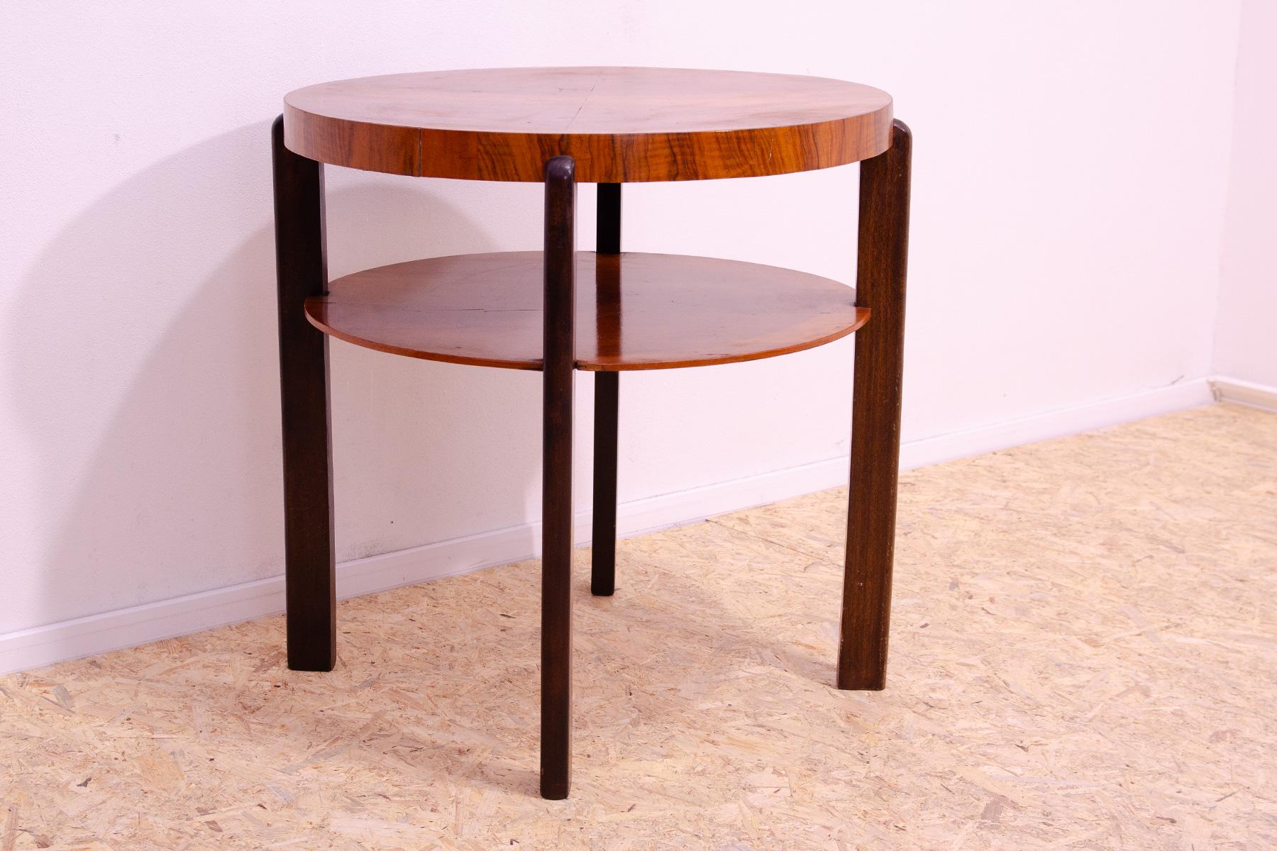 Art Deco ART DECO round walnut coffee table, Czechoslovakia, 1930´s For Sale