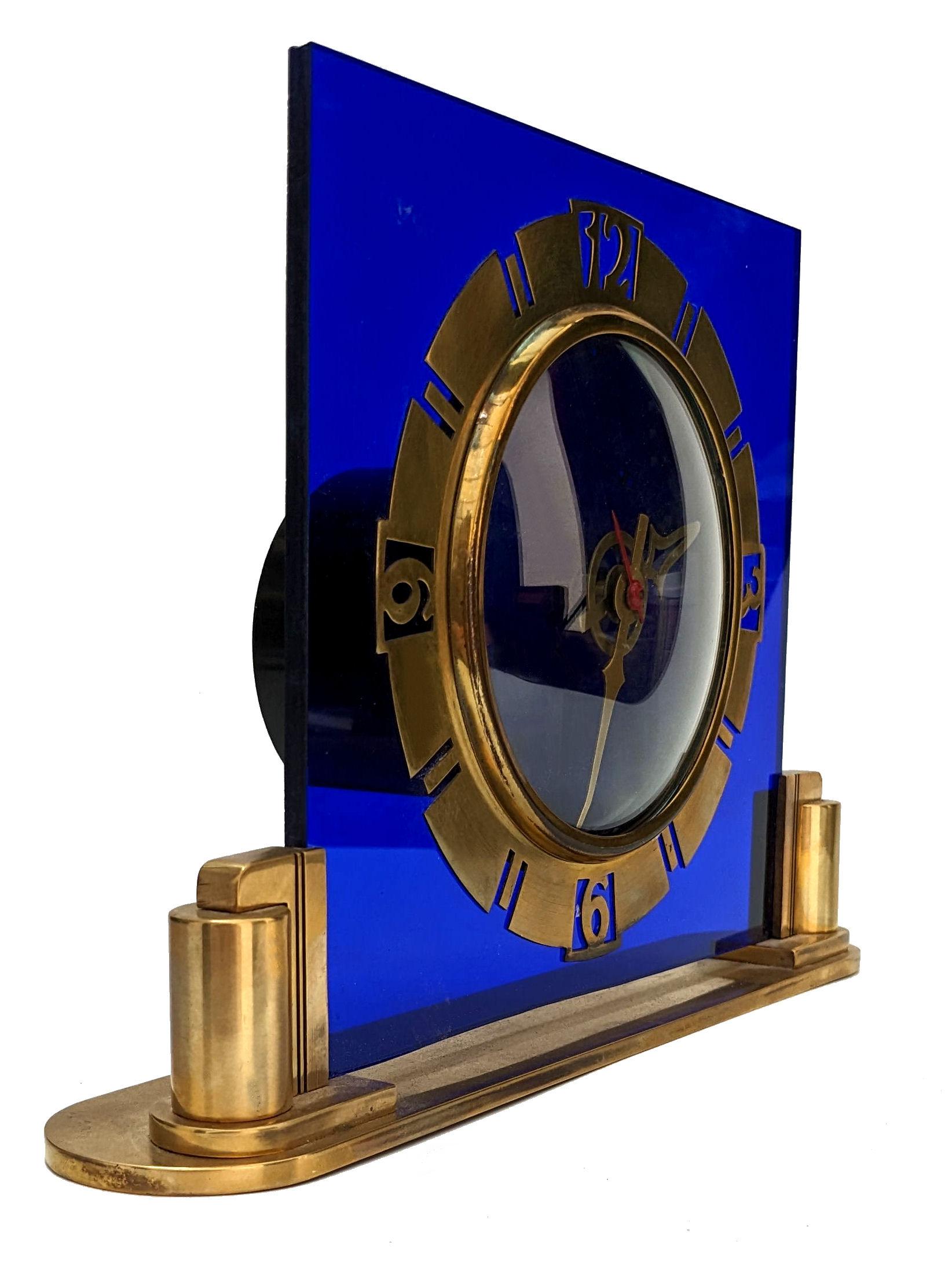 Art Deco Royal Blue Glass & Brass Clock, English, circa 1930 In Good Condition For Sale In Devon, England