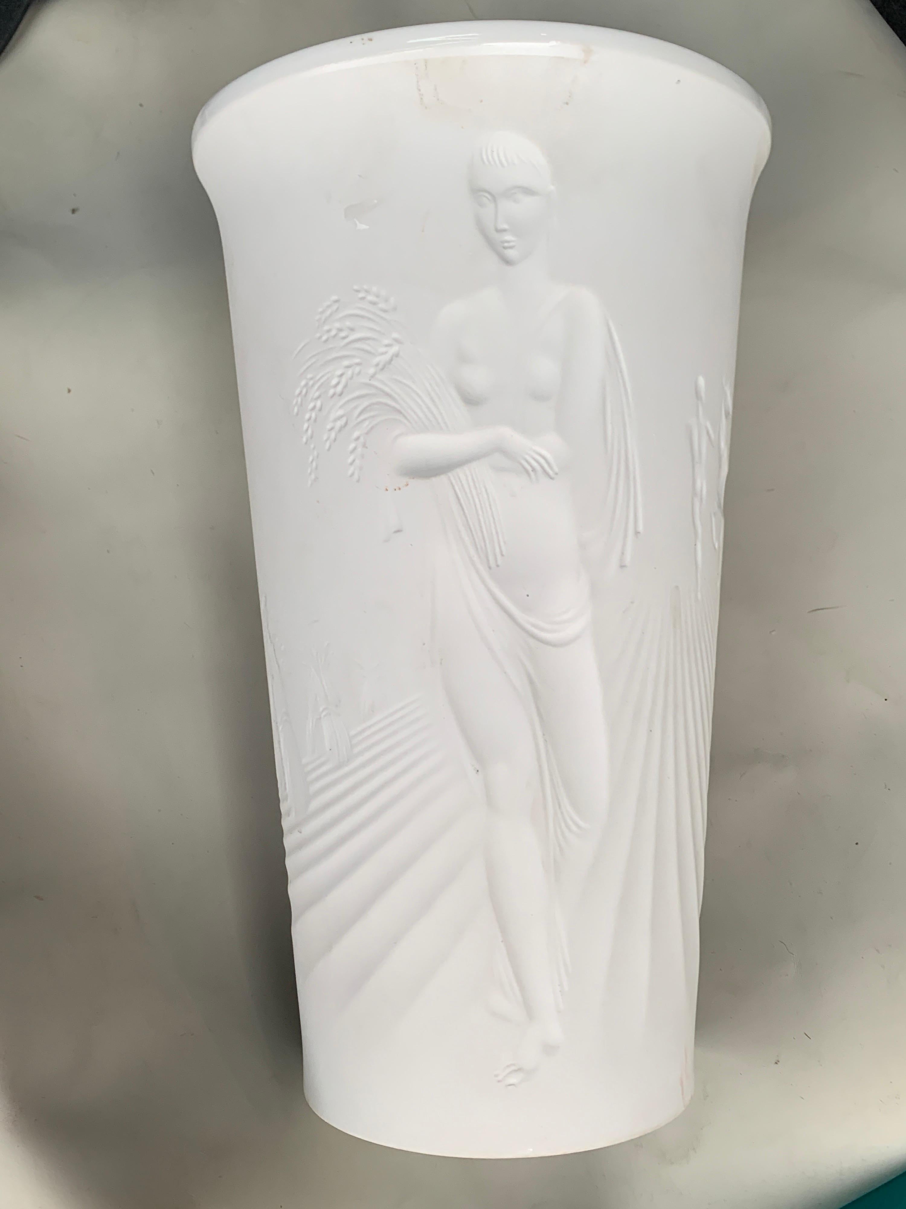 Mid-Century Modern Art Deco Royal Porcelain Factory Berlin White Carved Vase, 1934