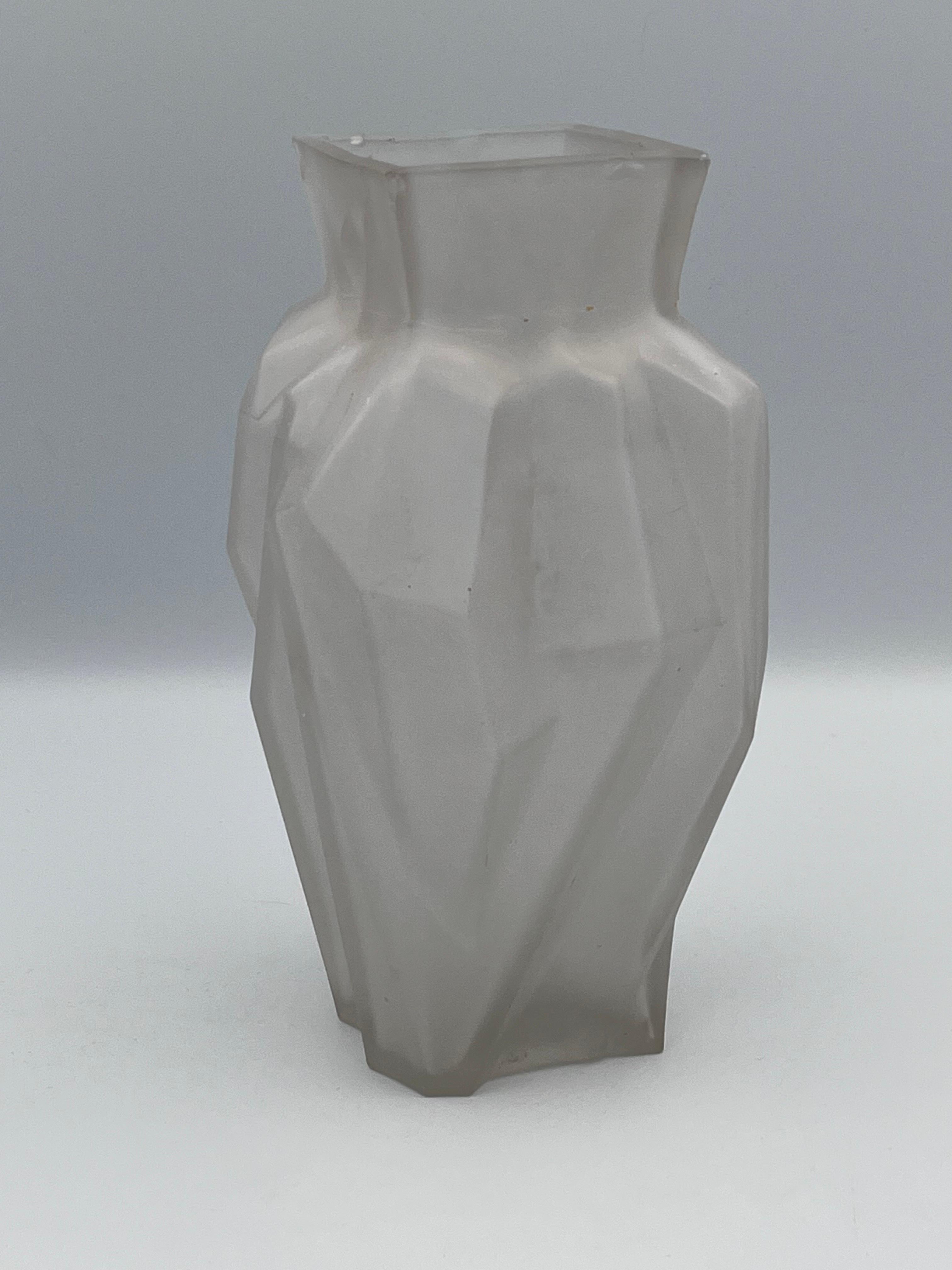 Art Deco Ruba Rombic Modernistic Style Cubist Frosted Glass Vase For Sale 5