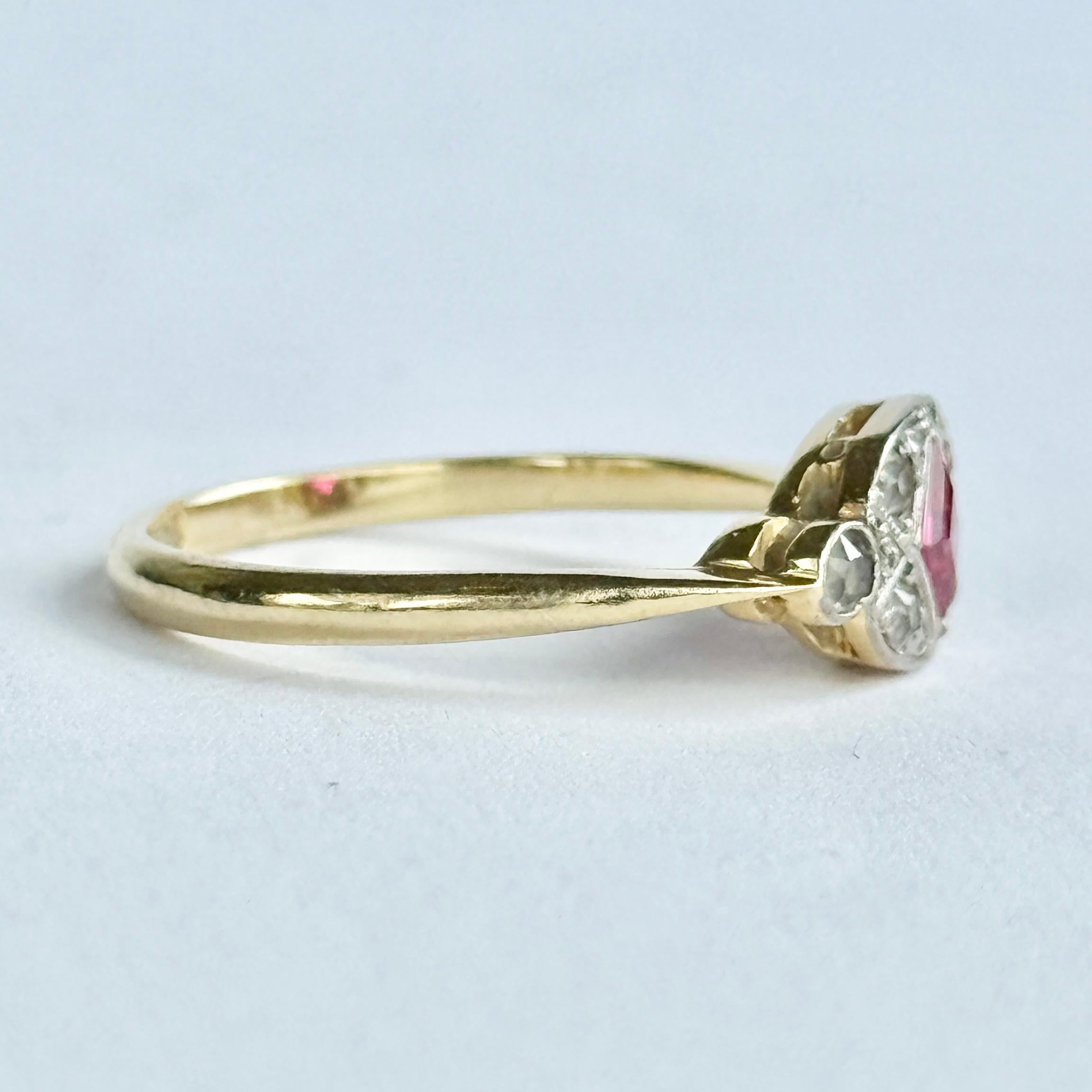 Square Cut Art Deco Ruby and 18 Carat gold Panel Ring For Sale