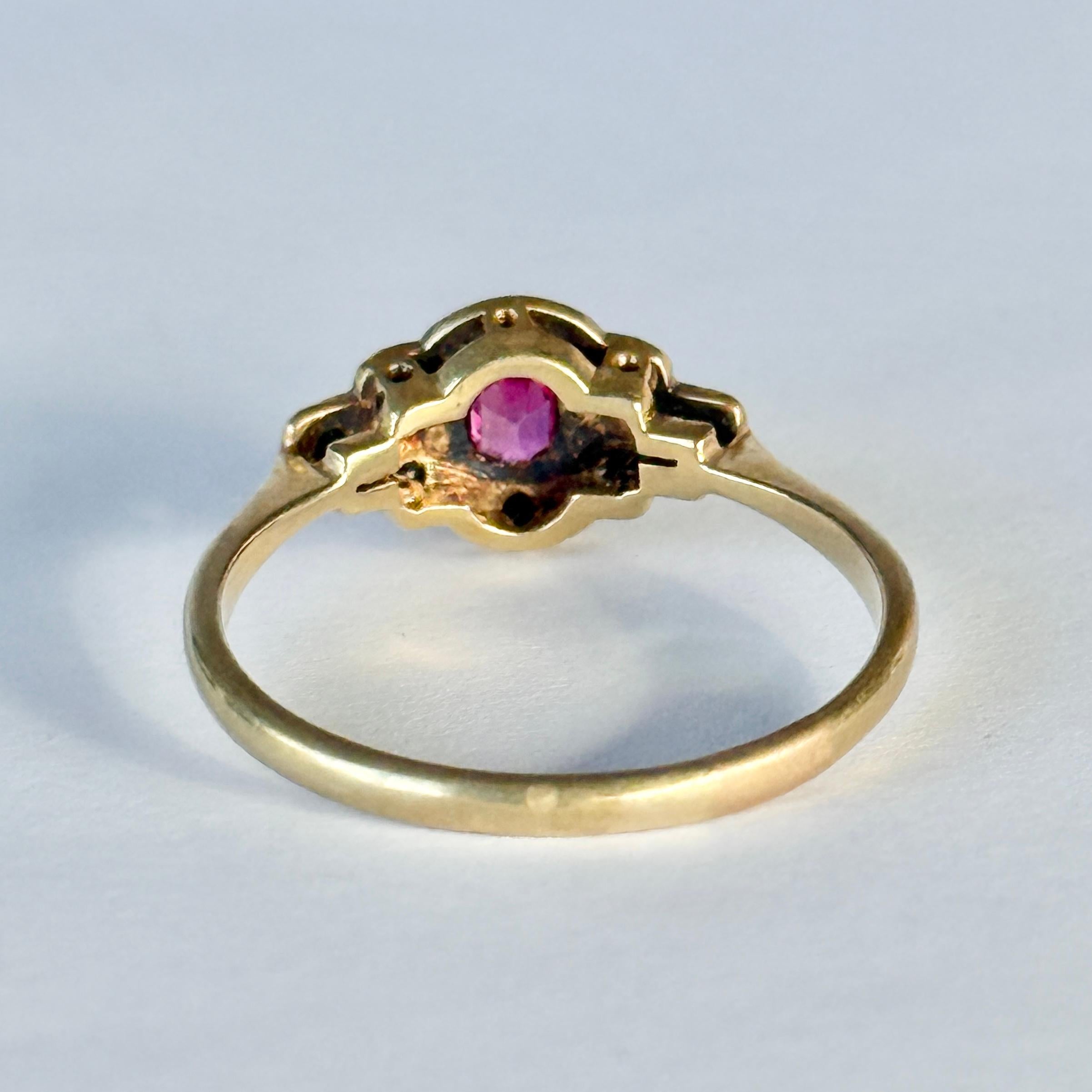 Anello Art Deco con rubino e pannello in oro 18 carati In condizioni buone in vendita a Chipping Campden, GB