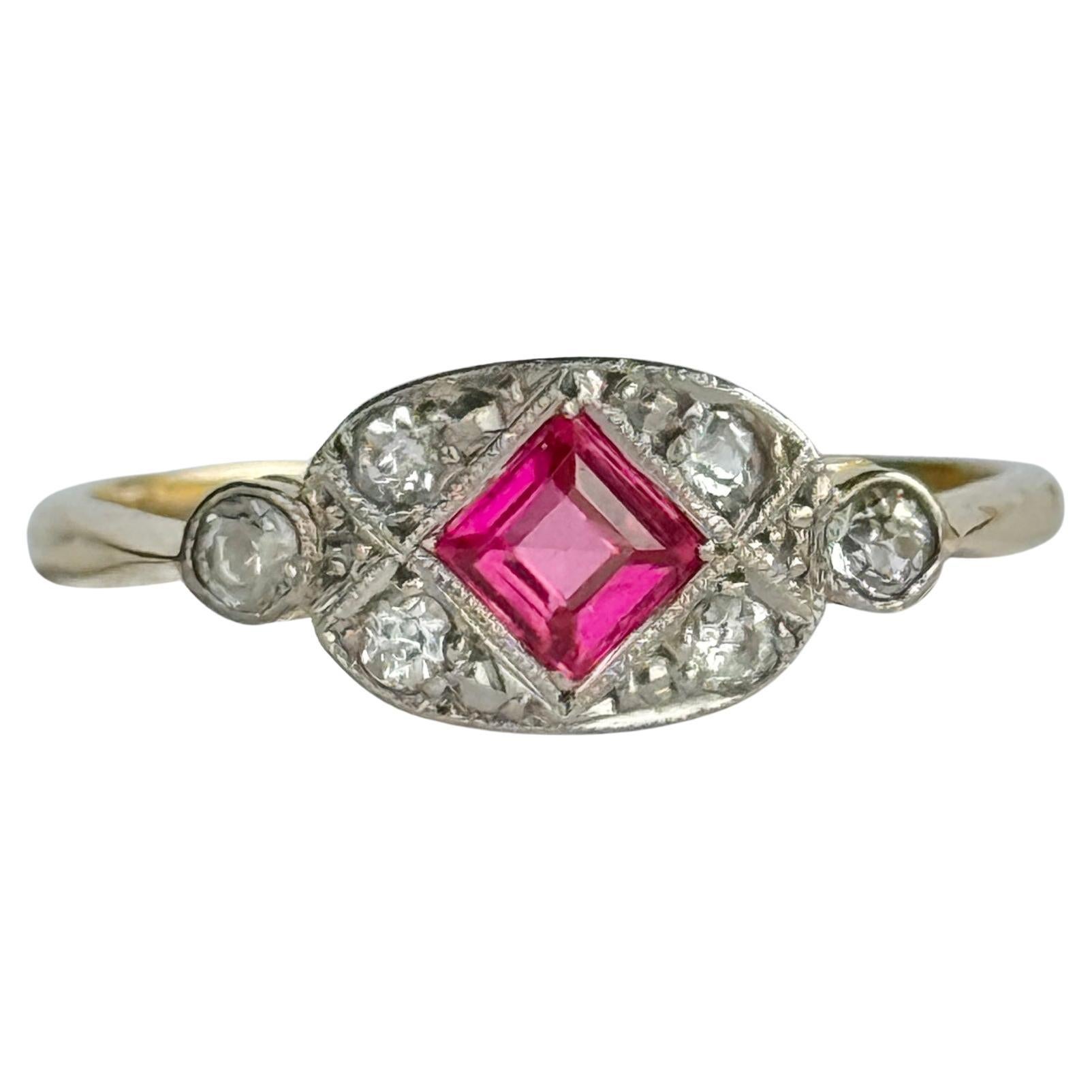 Art Deco Ruby and 18 Carat gold Panel Ring For Sale