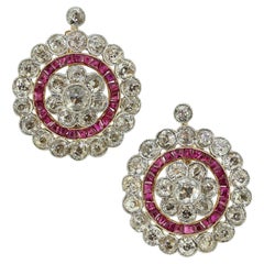 Boucles d'oreilles Art déco en rubis et diamants