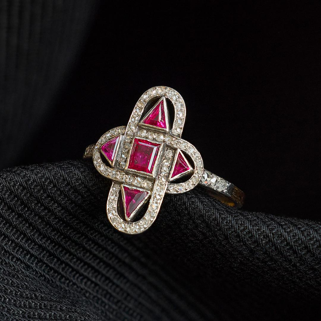 Art Deco Rubin und Diamant Kleiderring im Zustand „Gut“ im Angebot in London, GB