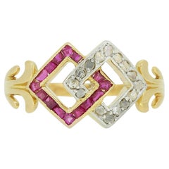 Anillo Art Déco de Rubíes y Diamantes