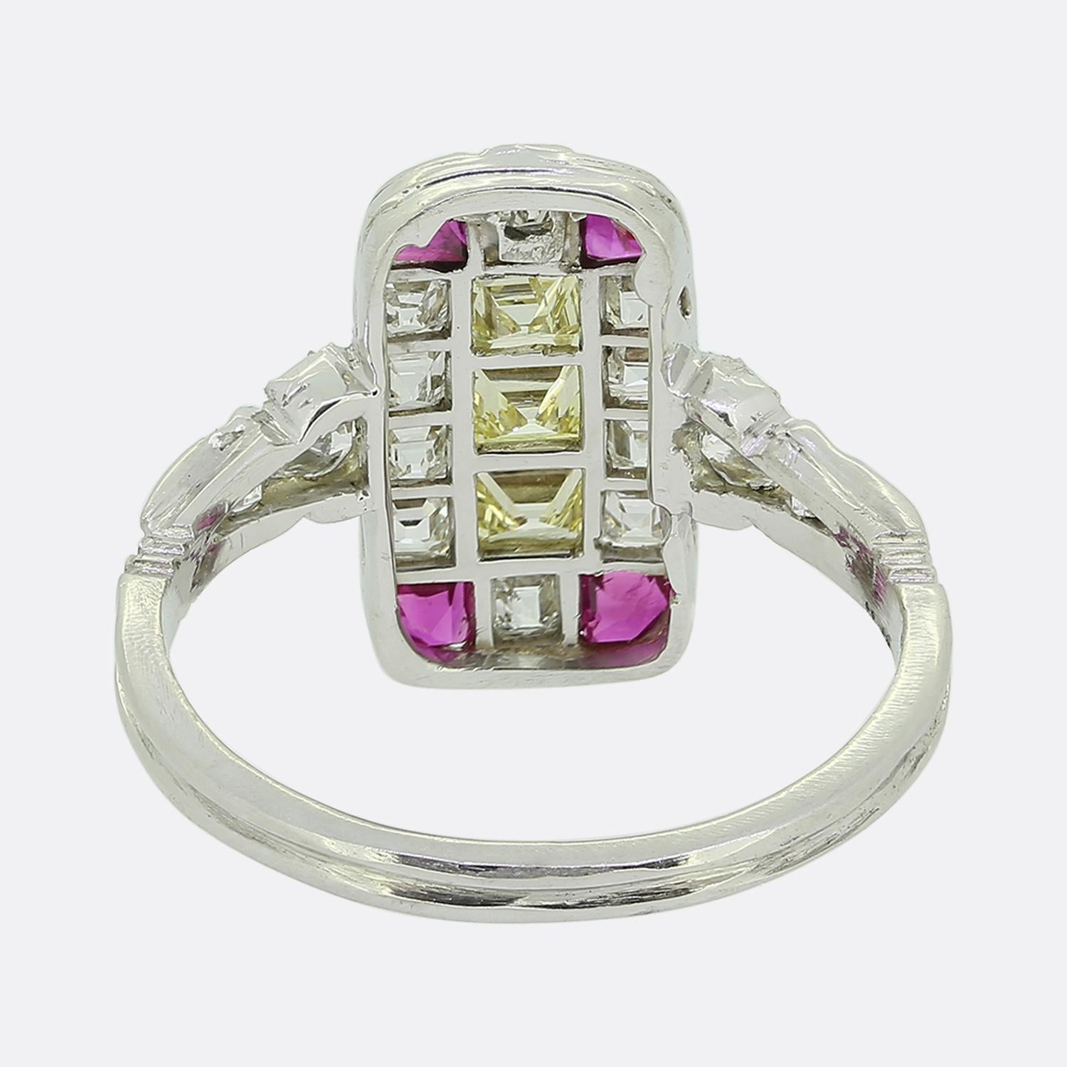 Art Deco Ruby and Diamond Tablet Ring In Good Condition For Sale In London, GB