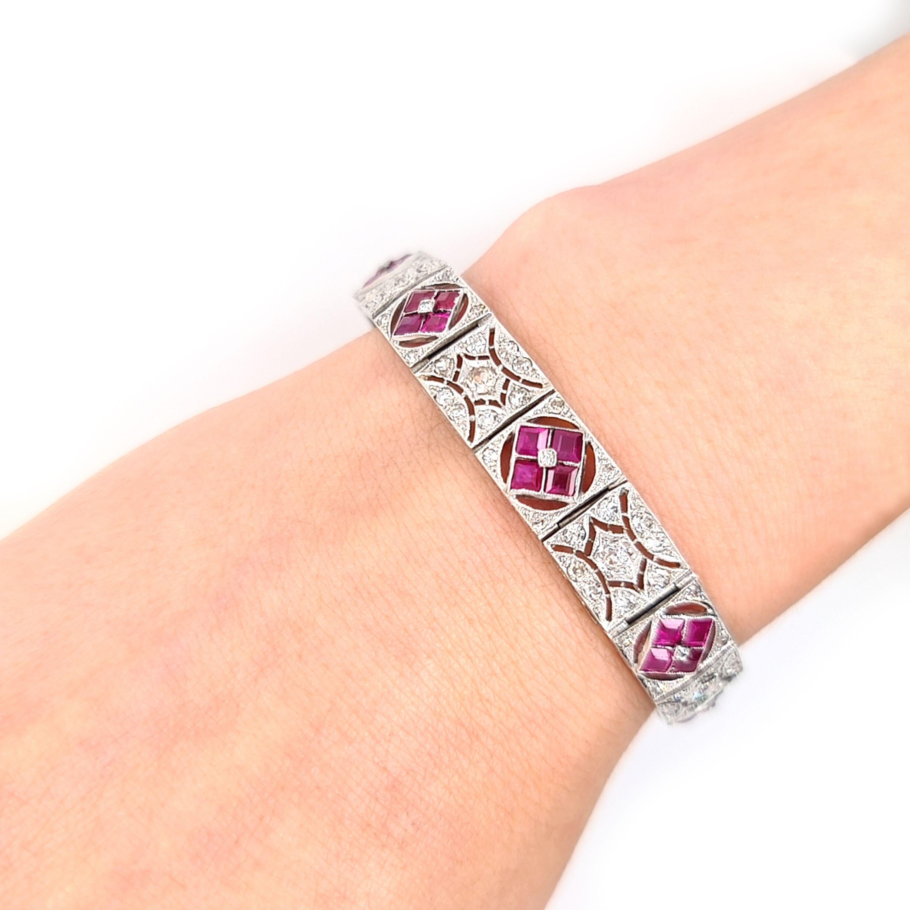 Art Deco Ruby, Diamond and Platinum Bracelet, Circa 1930 In Good Condition For Sale In London, GB