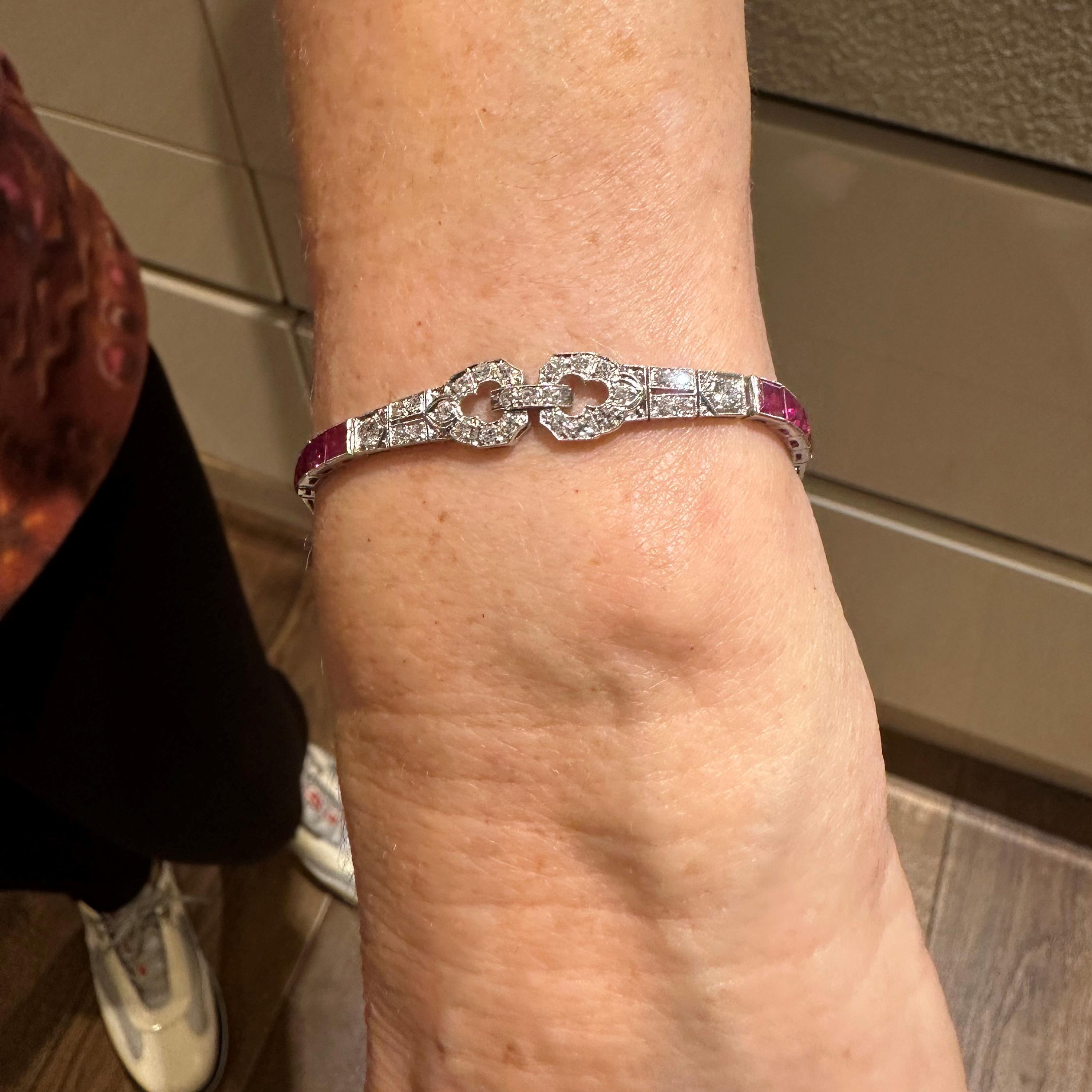 Art Deco Ruby, Diamond And Platinum Bracelet, Circa 1935 In Good Condition For Sale In London, GB