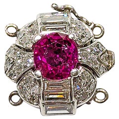 Chiusura Art Deco in rubino, diamanti e platino, CIRCA 1930