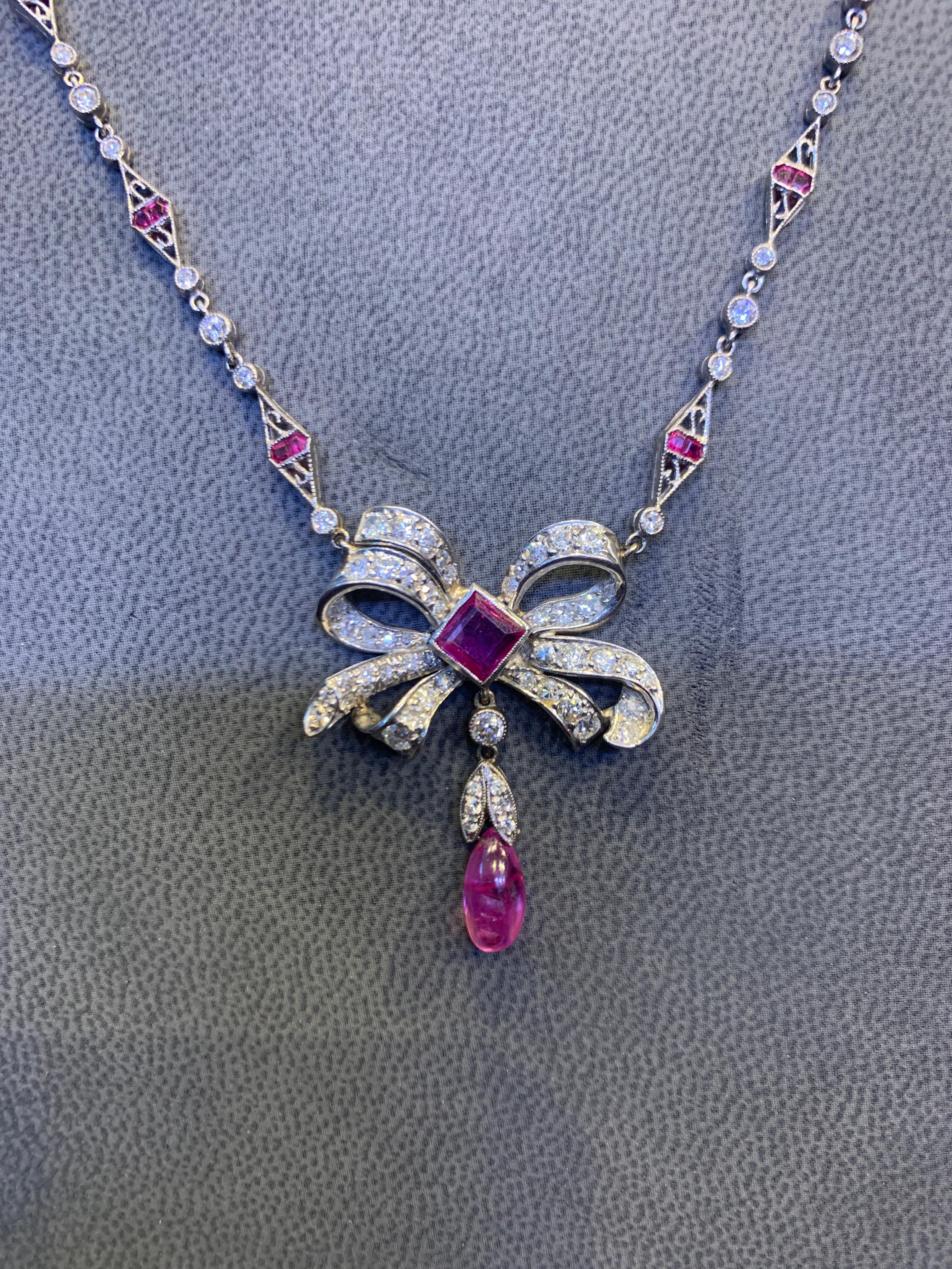 Collana a fiocco con rubini e diamanti in stile Art Déco in vendita 5