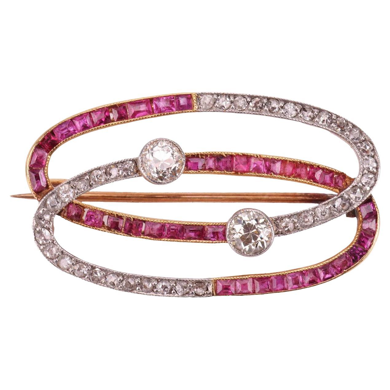 ART DECO RUBY
DIAMOND Brooch