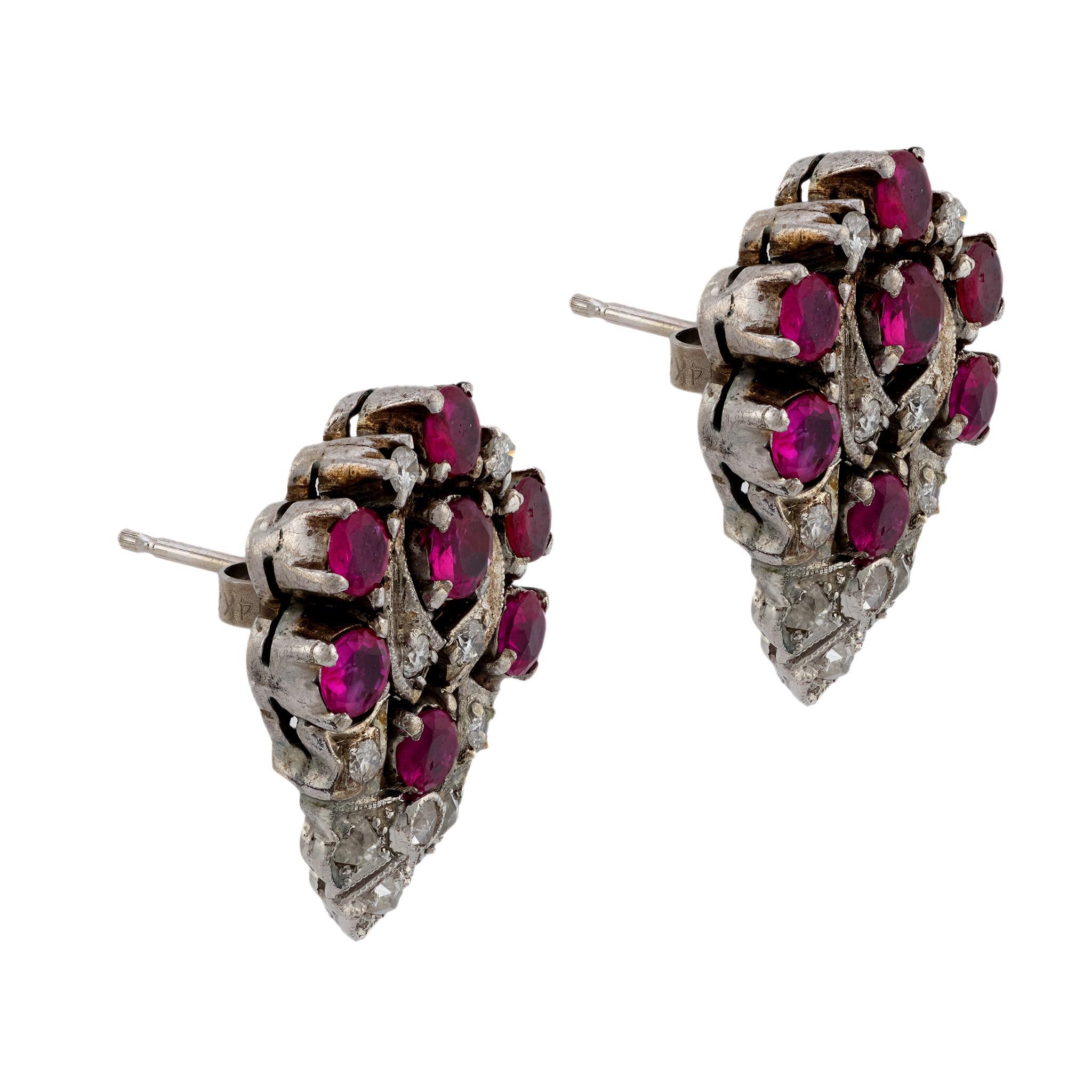Art Deco Rubin-Diamant-Ohrringe aus Platin (Brillantschliff) im Angebot