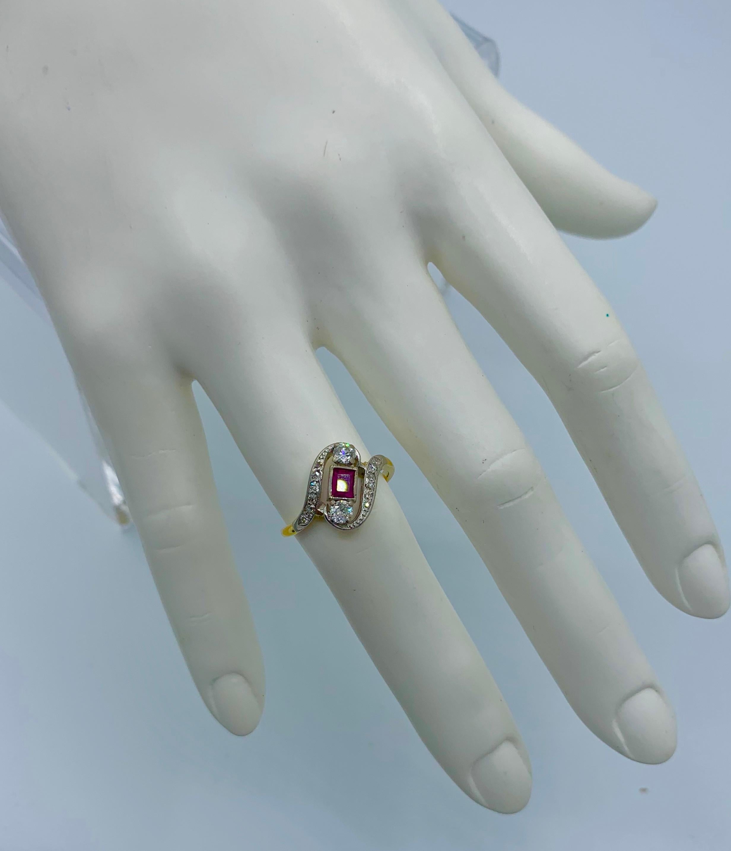 Art Deco Rubin-Diamant-Ring 14K Gold Antiker Verlobungs-/Verlobungsring (Smaragdschliff) im Angebot