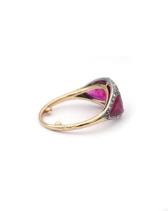 Art Deco ruby diamond ring in 18 karat gold and platinum, synthetic rubies
