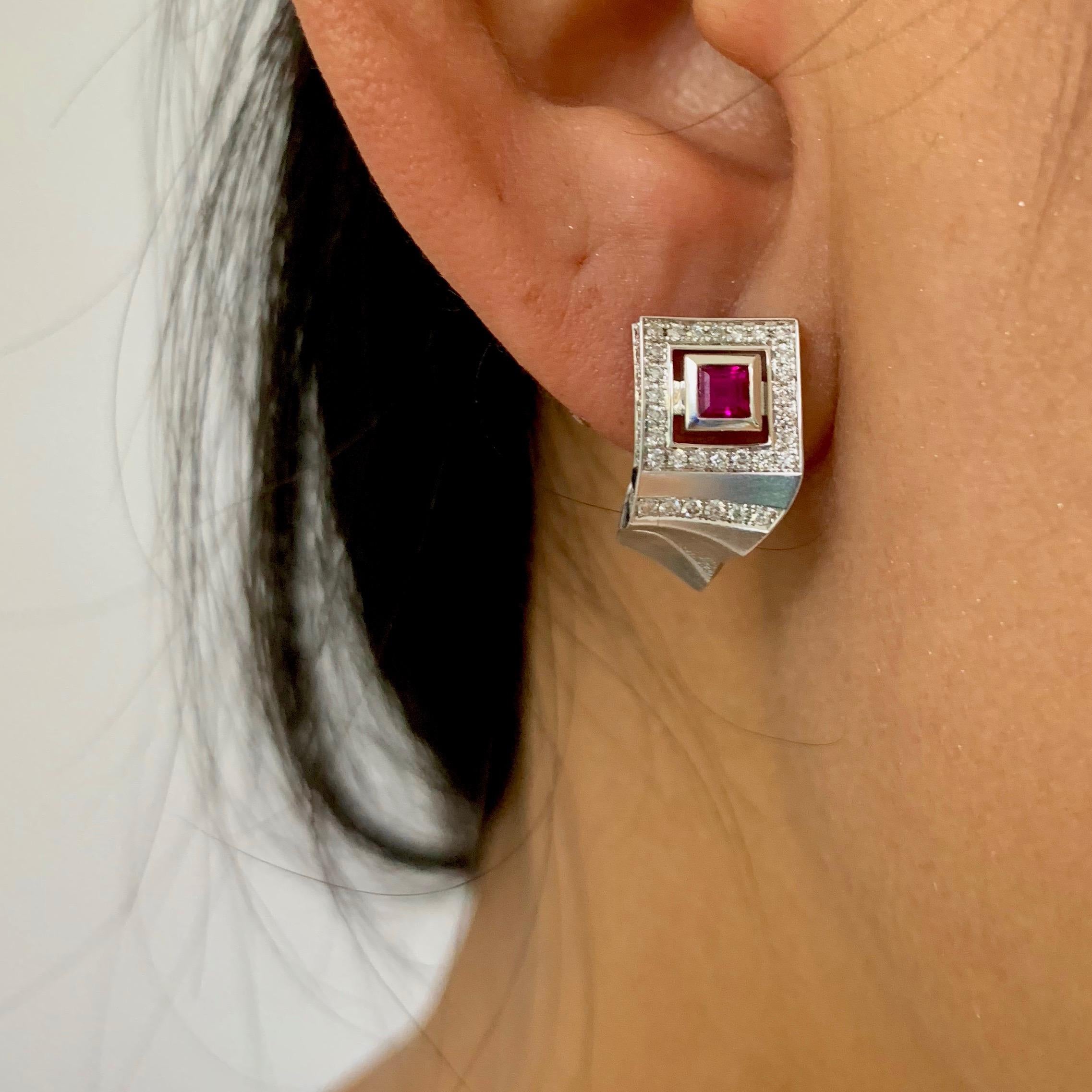 Art Deco Style Ruby Diamonds 18 Karat White Gold Earrings In New Condition For Sale In Bangkok, TH