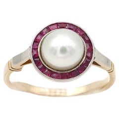 Anillo Art Déco con halo de perlas y rubíes en oro de 18 quilates y platino, anillo objetivo