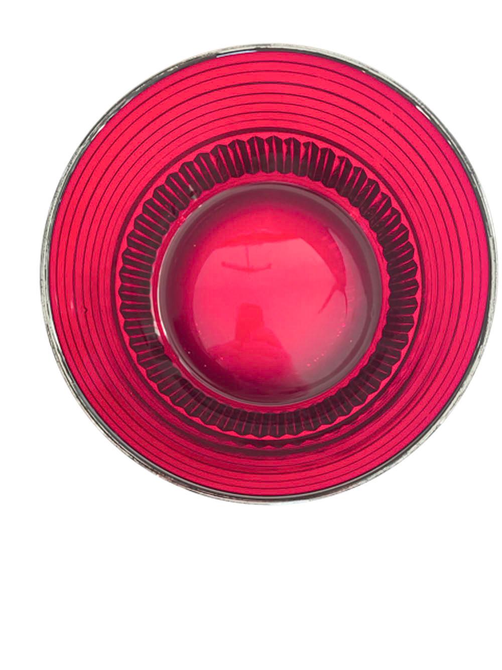20ième siècle Seau à glace Art Déco rouge rubis à motif « Glaces » de Paden City Glass avec bandes en argent en vente