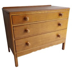 Art Deco Rustic Vintage ‘Utility’ Oak Chest of Drawers from Heals, 1940s