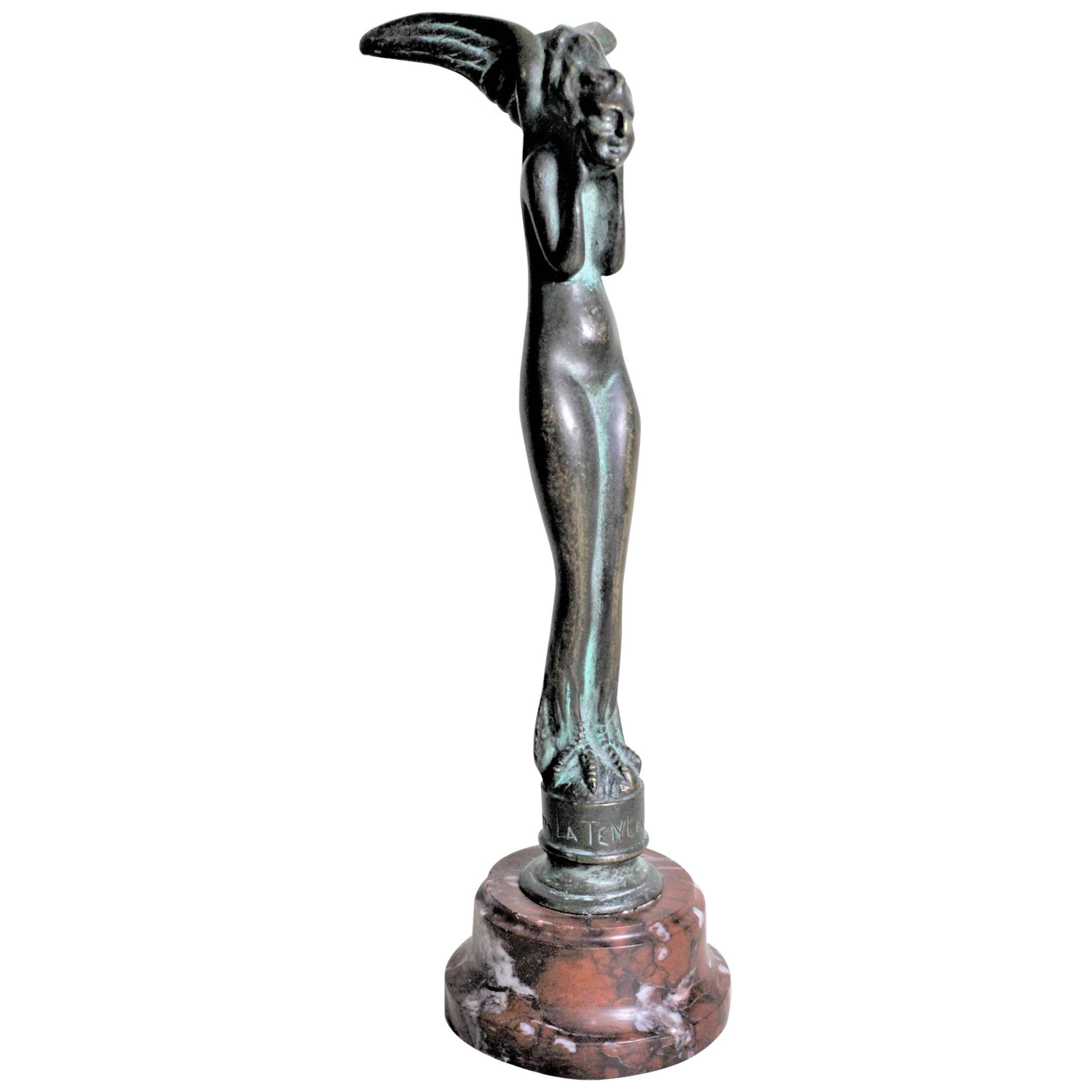 Sculpture en bronze Art Déco S. Zelikson d'une femme nue ailée « La Tentation » en vente