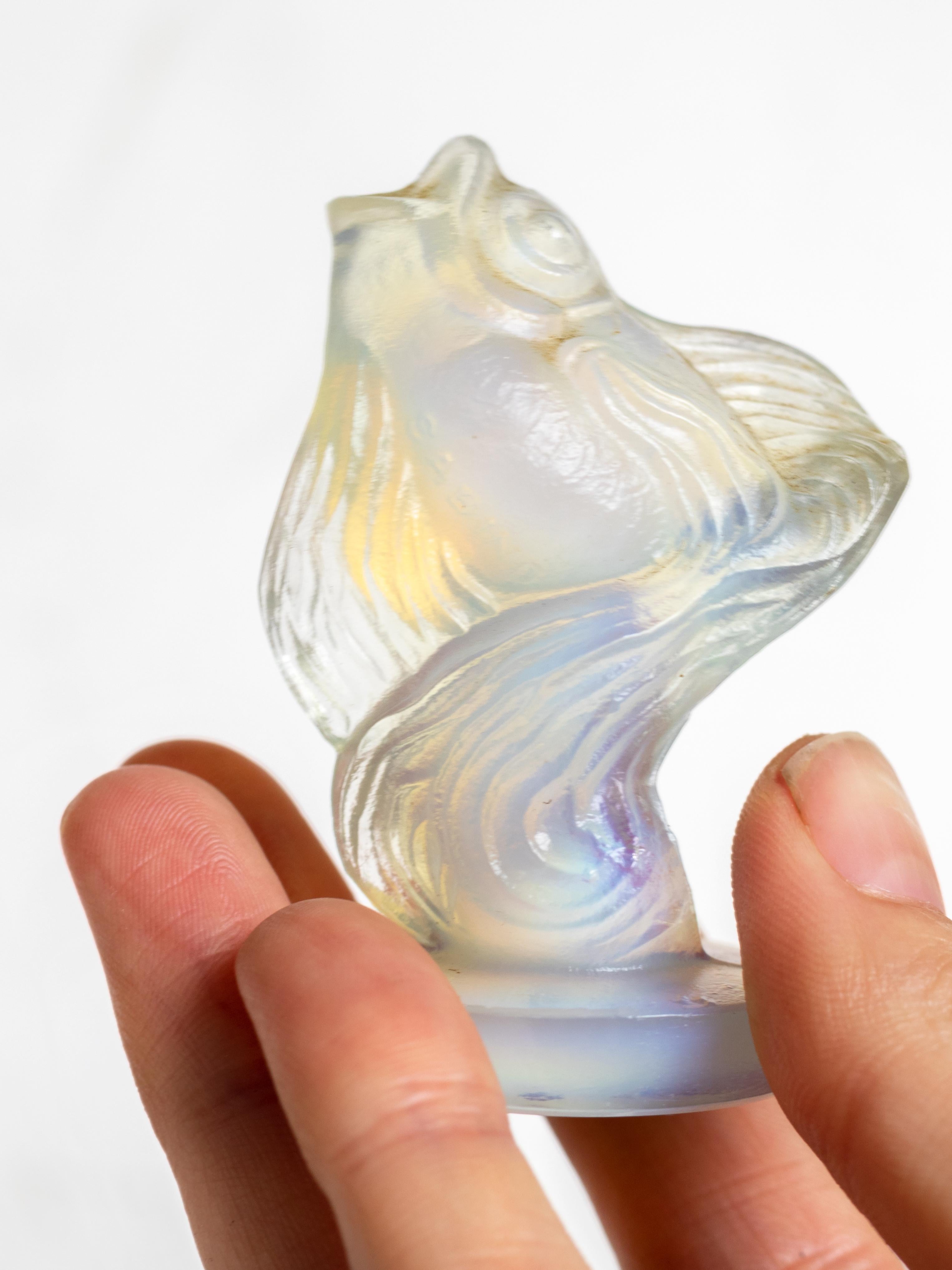 20th Century Art Deco Sabino Artistic Glass Opalescent Fish by Marius Ernest Sabino For Sale