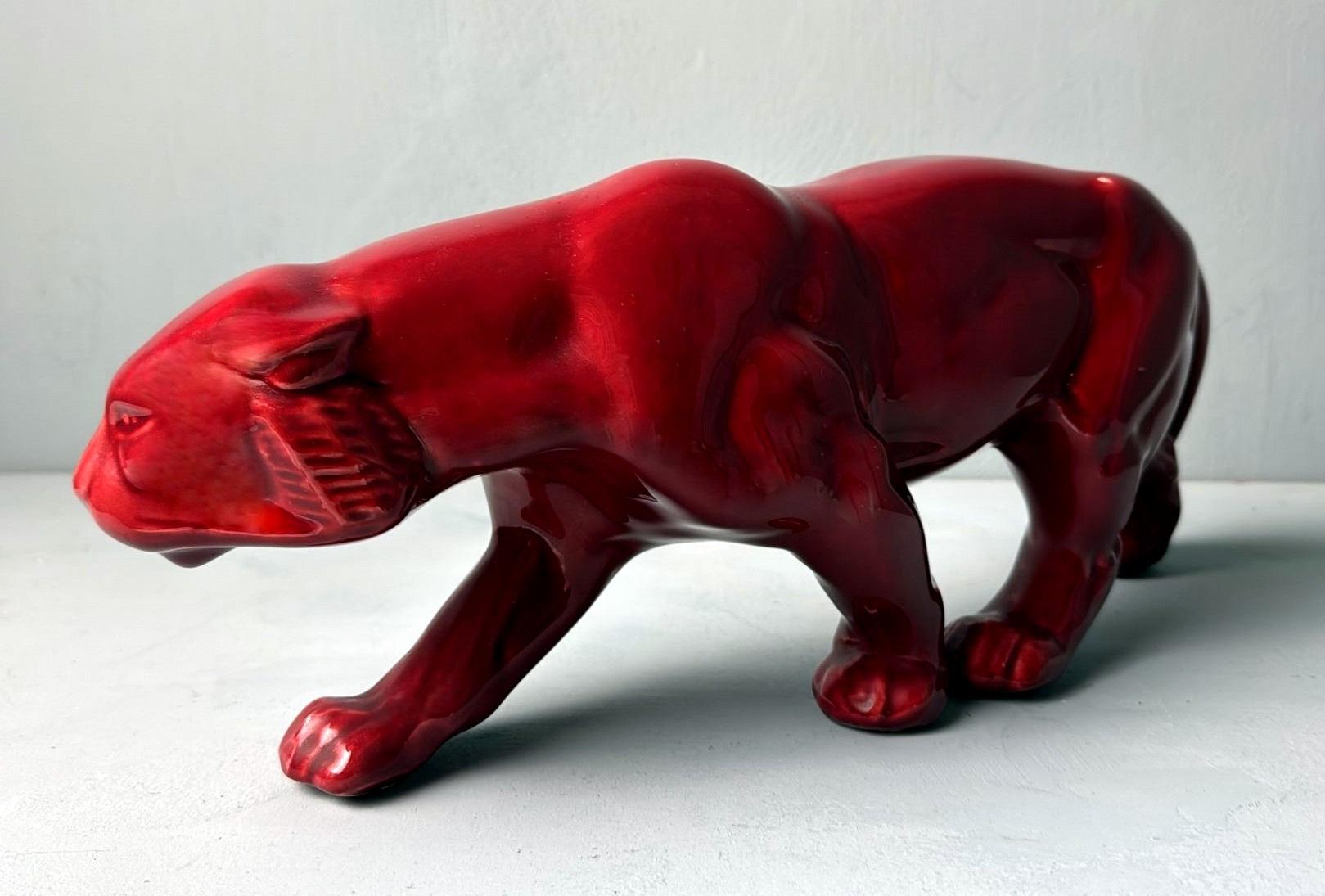 Pantera Francesa Estilo Art Decó Saint Clément En Cerámica Roja Esmaltada Antigua en Bueno estado para la venta en Prato, Tuscany