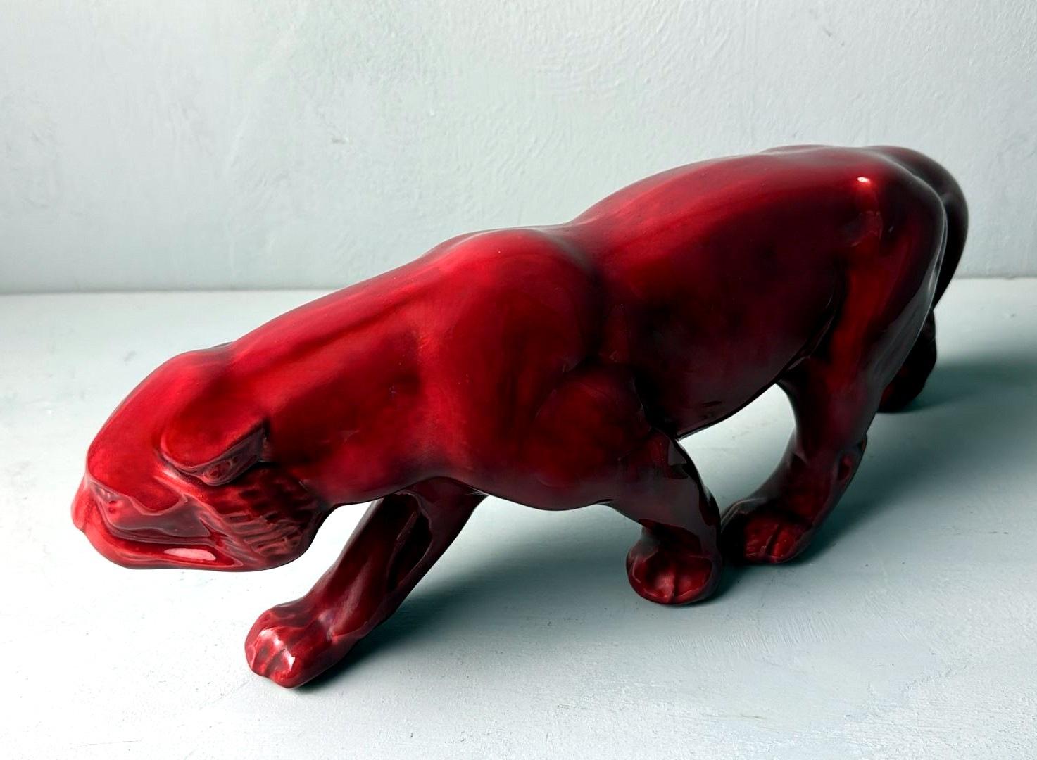 Pantera Francesa Estilo Art Decó Saint Clément En Cerámica Roja Esmaltada Antigua siglo XX en venta