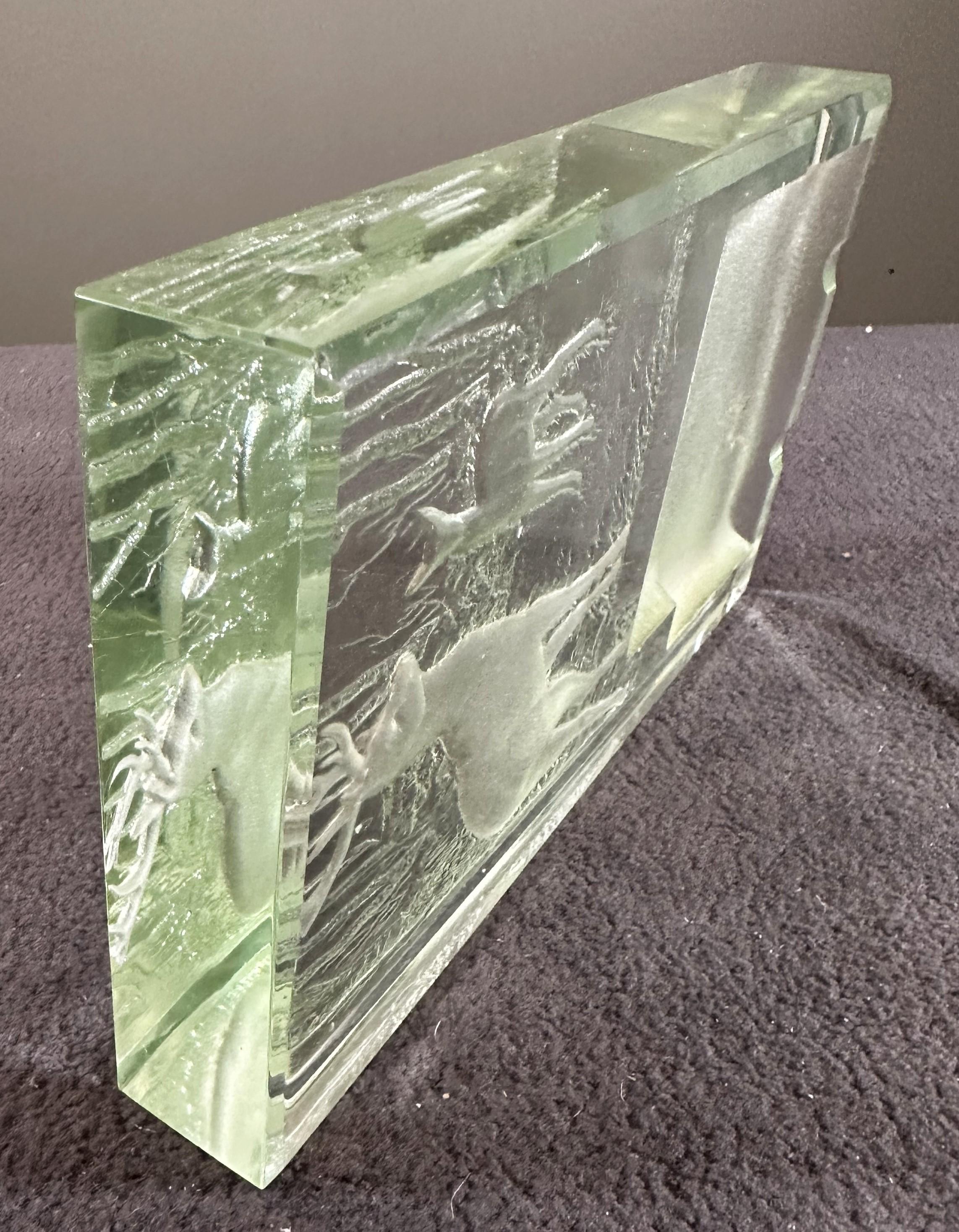 Art Deco Saint Gobain Glass etched ashtray, Centerpiece Luce, signed Müller 8