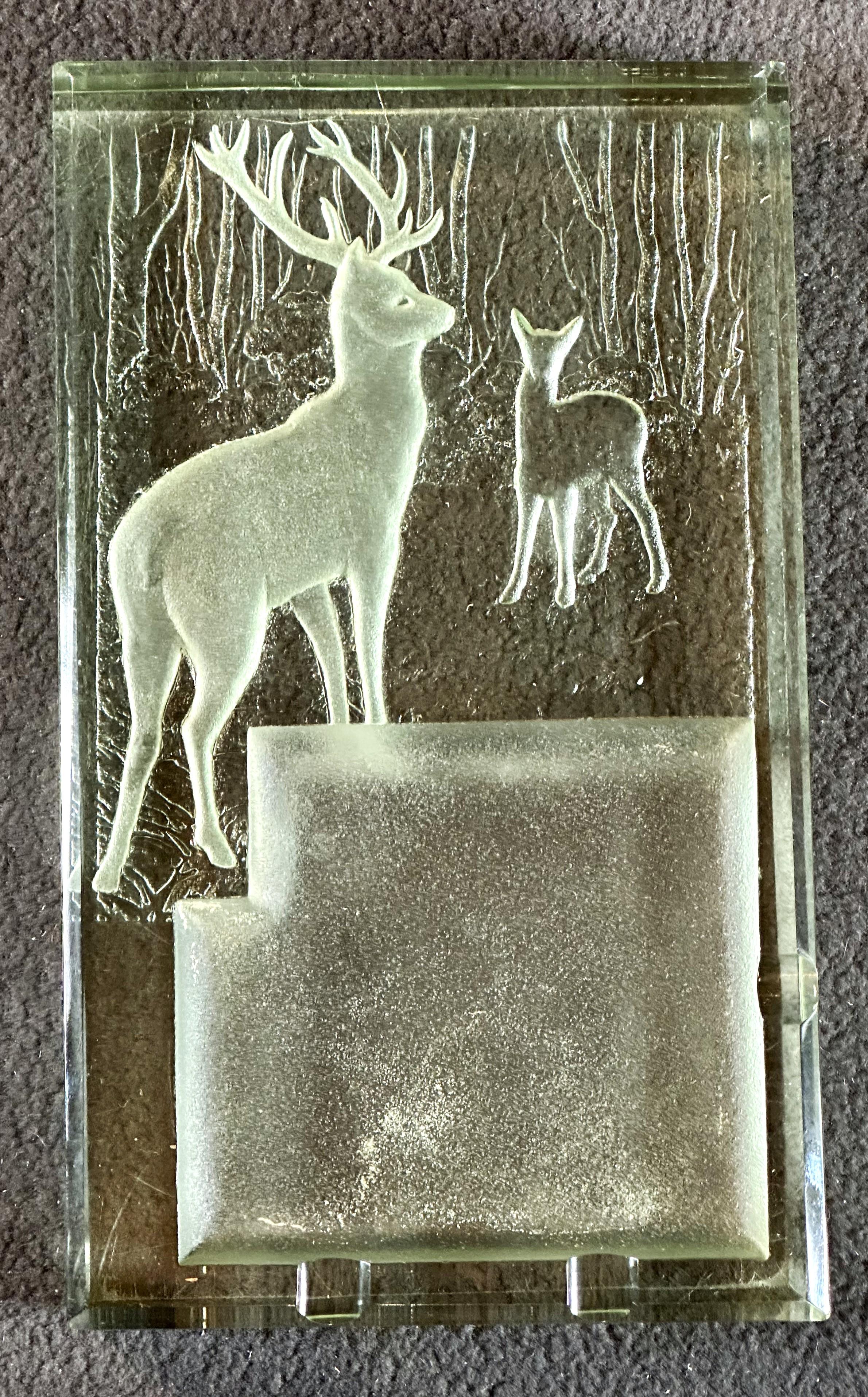 Art Deco Saint Gobain Glass etched ashtray, Centerpiece Luce, signed Müller In Good Condition In Saarbruecken, DE