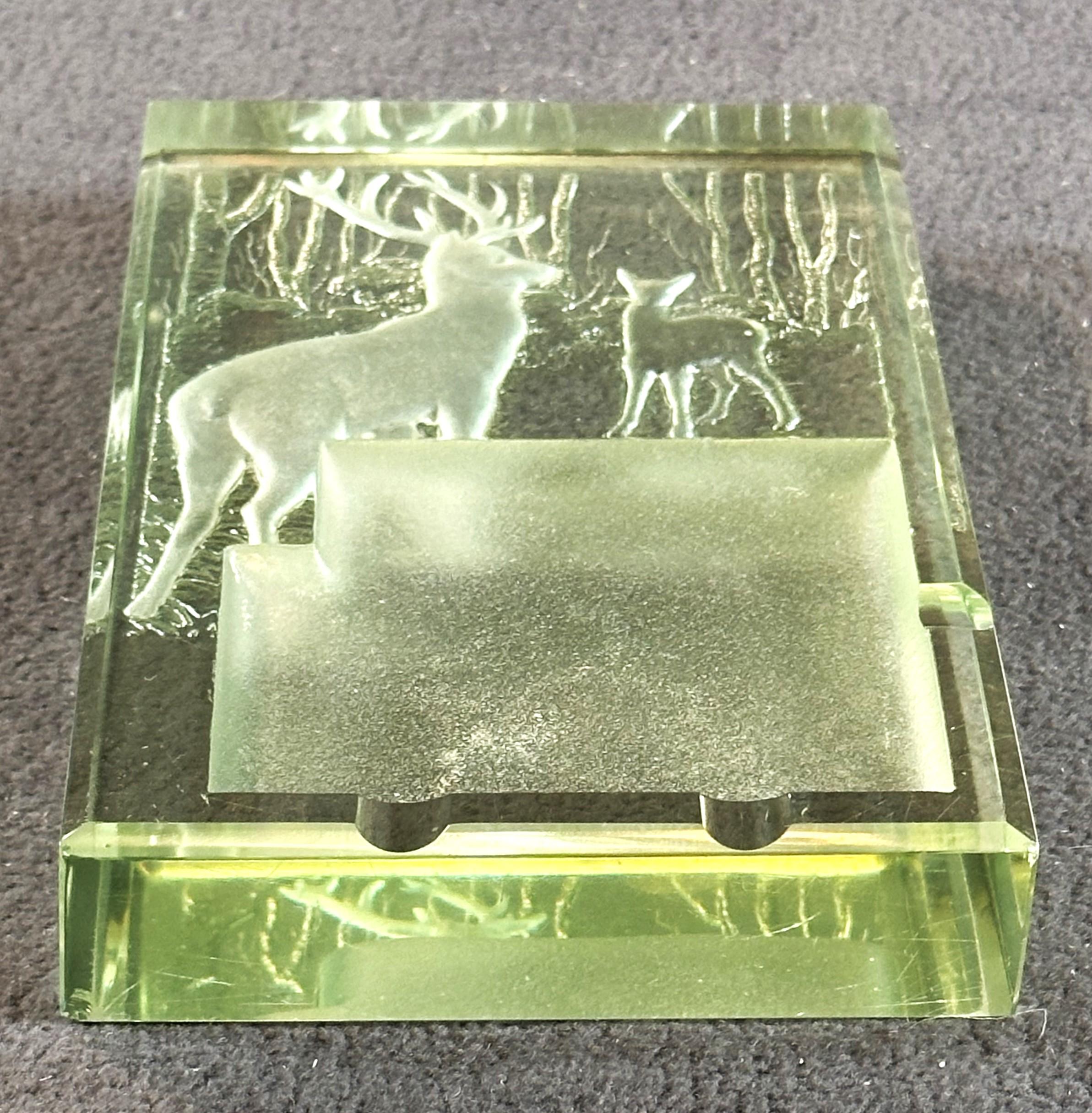 Art Glass Art Deco Saint Gobain Glass etched ashtray, Centerpiece Luce, signed Müller