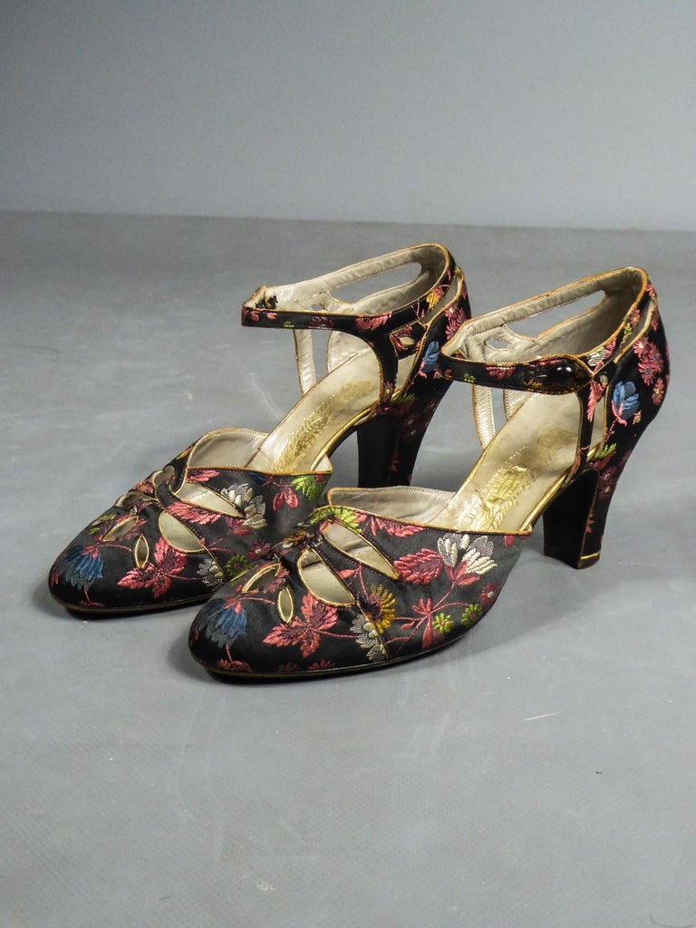 Art Deco Salomé or Charles IX Satin Shoes for the Ball Art Deco Salomé or Charles IX Satin Shoes for the Ball