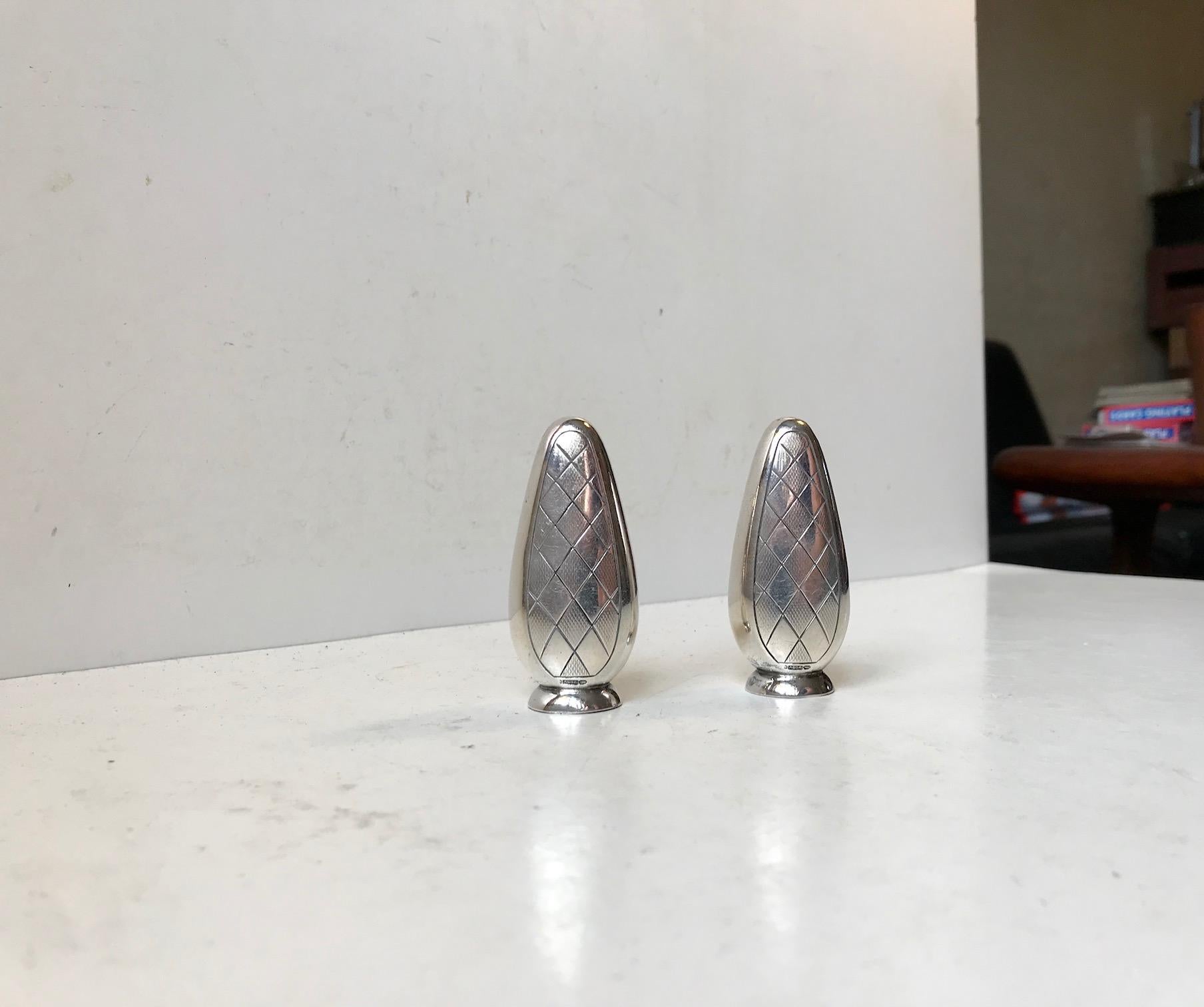 A rare salt & pepper shaker set by Danish ABSA. Manufactured during the 1930s. They are made from silver plated brass and the condition is nice and useable.