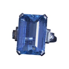 Art Deco Santa Maria Aquamarine Ring in Platinum with Side Baguette Diamonds