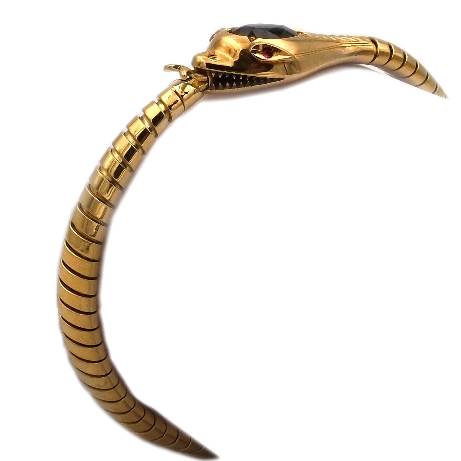 Bracciale Tubogas a serpente in oro 18 carati Art Deco con zaffiro, circa 1925/30 In condizioni buone in vendita a Goettingen, DE