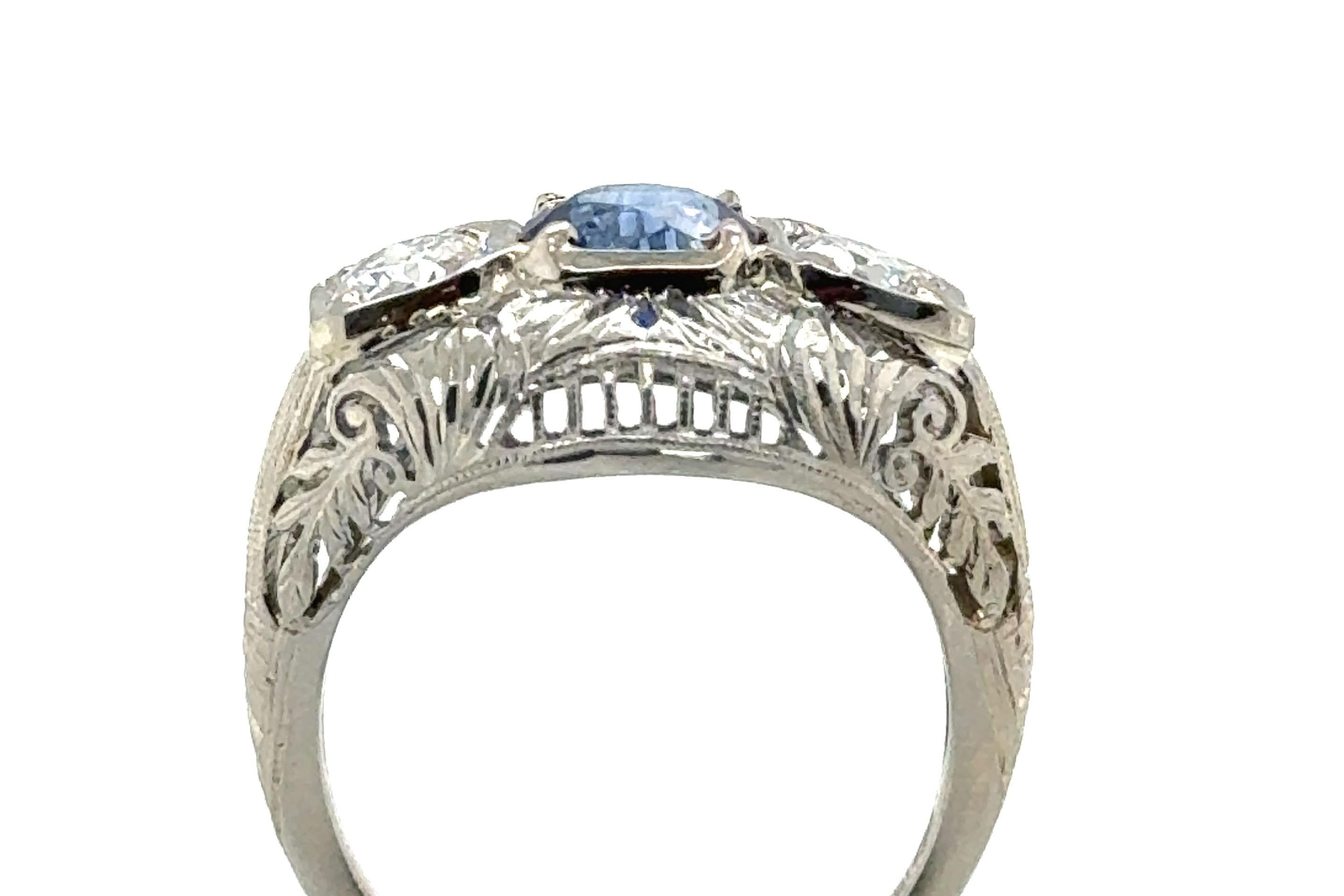 Women's Art Deco Sapphire 3 Stone Ring Sri Lanka Sapphire Mined Diamond 1.58ct GIA 1920s For Sale