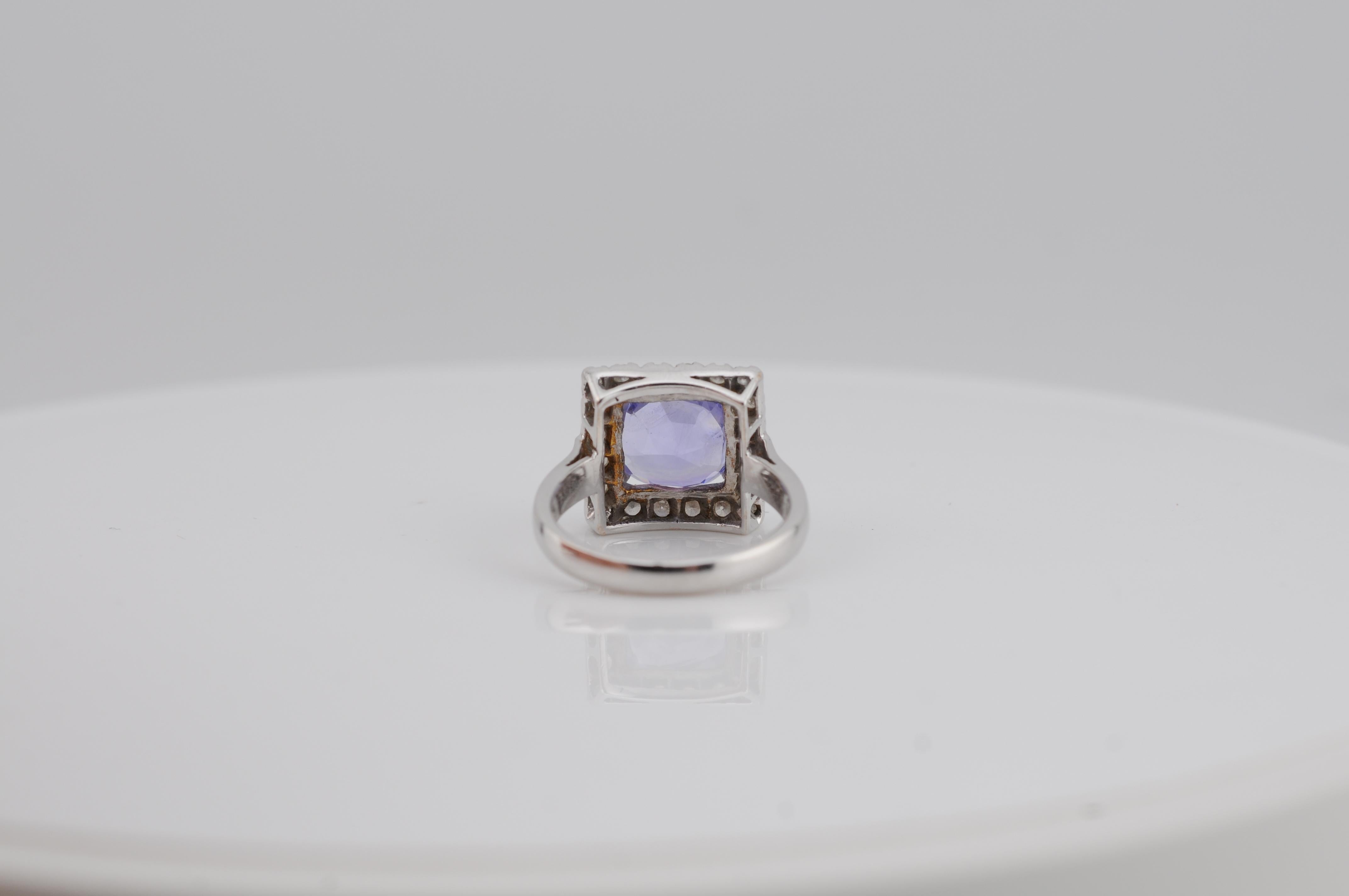 Art Deco Saphir 3,86ct keine Hitze Ring 18K Weißgold im Zustand „Gut“ im Angebot in Berlin, BE