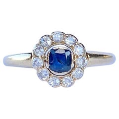 Anello a grappolo Art Deco con zaffiro e diamante da 18 carati e platino