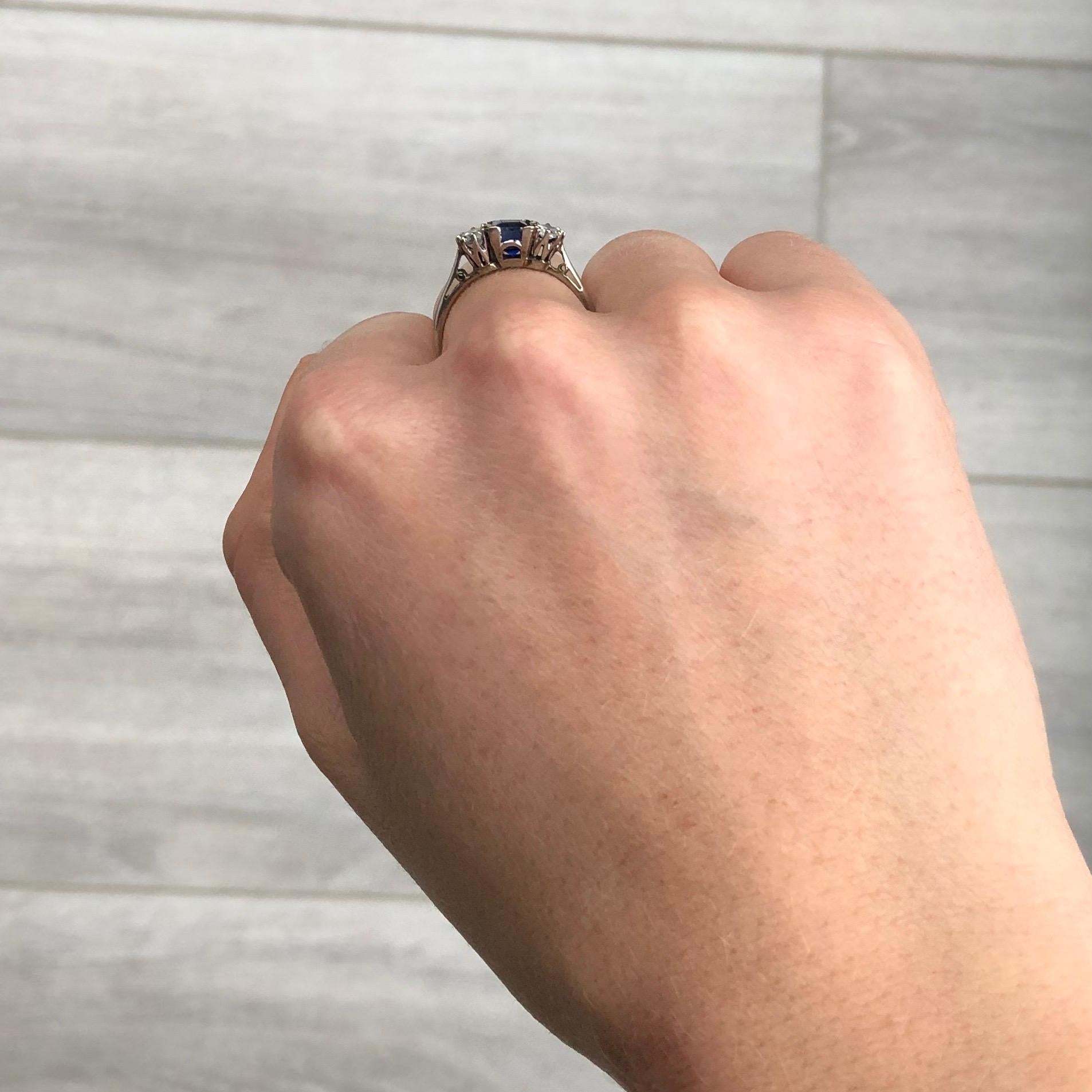 Women's Art Deco Sapphire and Diamond 18 Carat Gold Three-Stone Ring For Sale