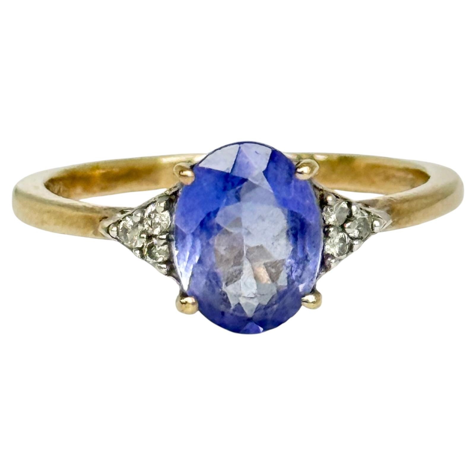 Art Deco Sapphire and Diamond 18 Carat White Gold Solitaire Ring