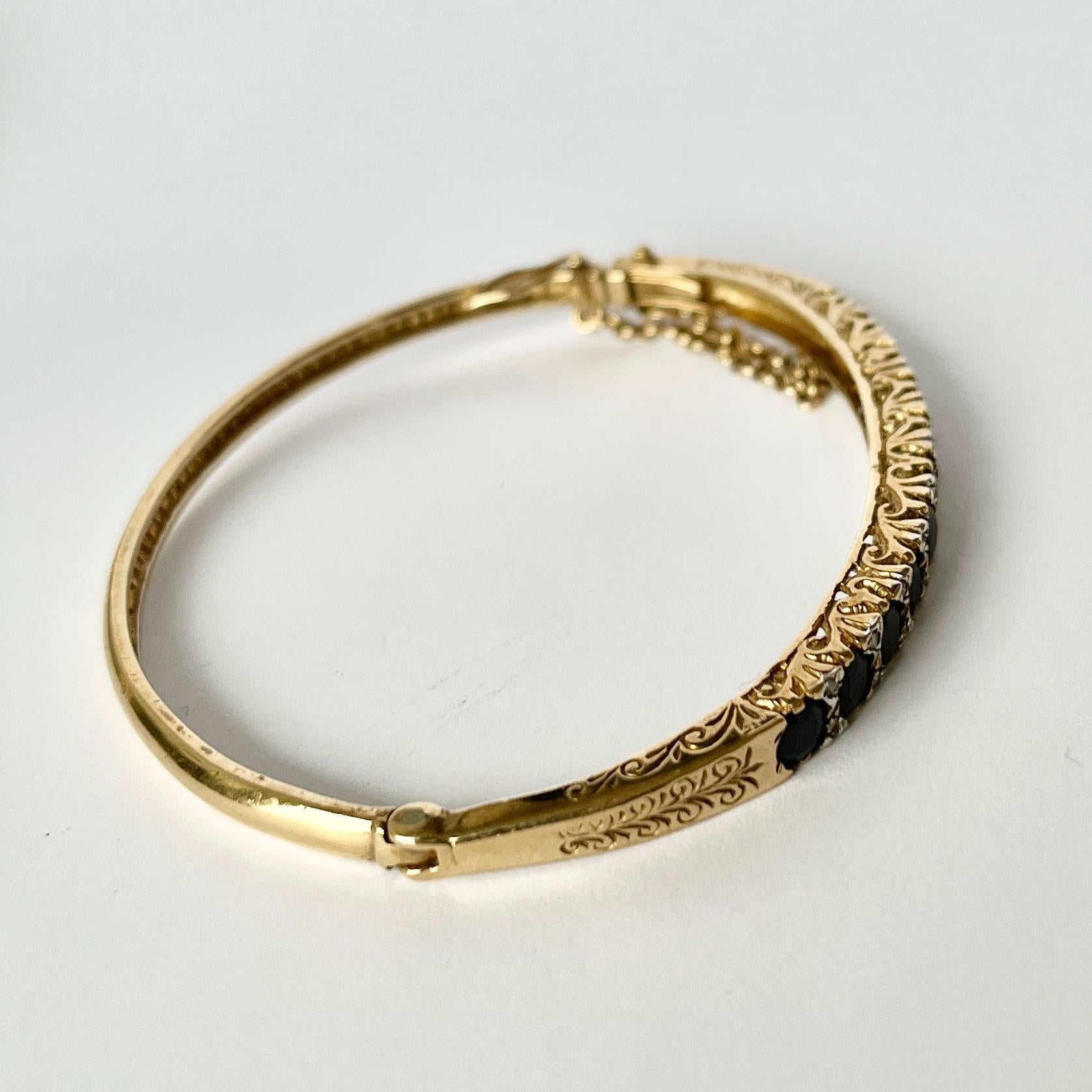 Taille ronde Bracelet jonc Art déco en or 9 carats avec saphirs et diamants