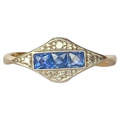 Art Deco Ring mit Saphir und Diamant aus 18 Karat Gold