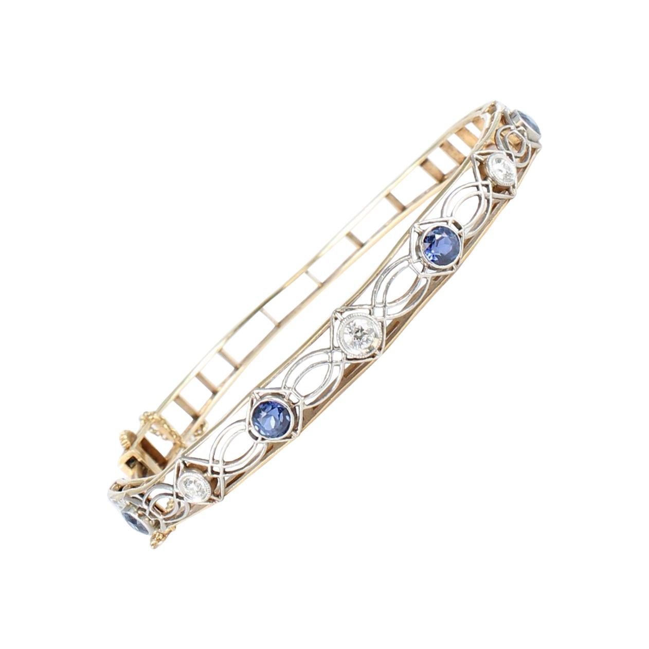 Art Deco Sapphire and Diamond Bracelet in Yellow Gold and Platinum For Sale