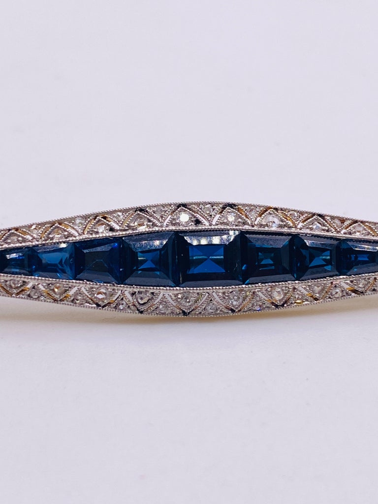 Women's or Men's Art Deco Sapphire and Diamond Brooch Pin For Sale