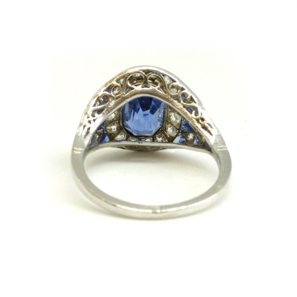 Art Deco Sapphire and Diamond Cluster Ring For Sale 1