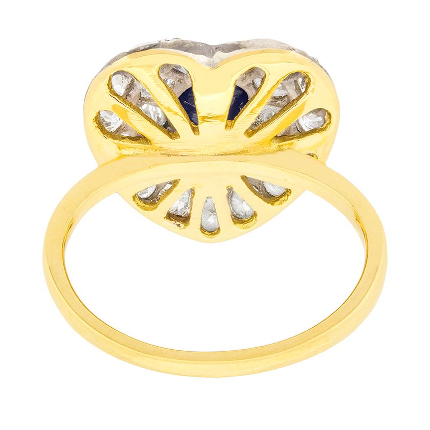 Art-Déco-Ring in Herzform mit Saphiren und Diamanten, ca. 1940er Jahre (Antiker Kissenschliff) im Angebot